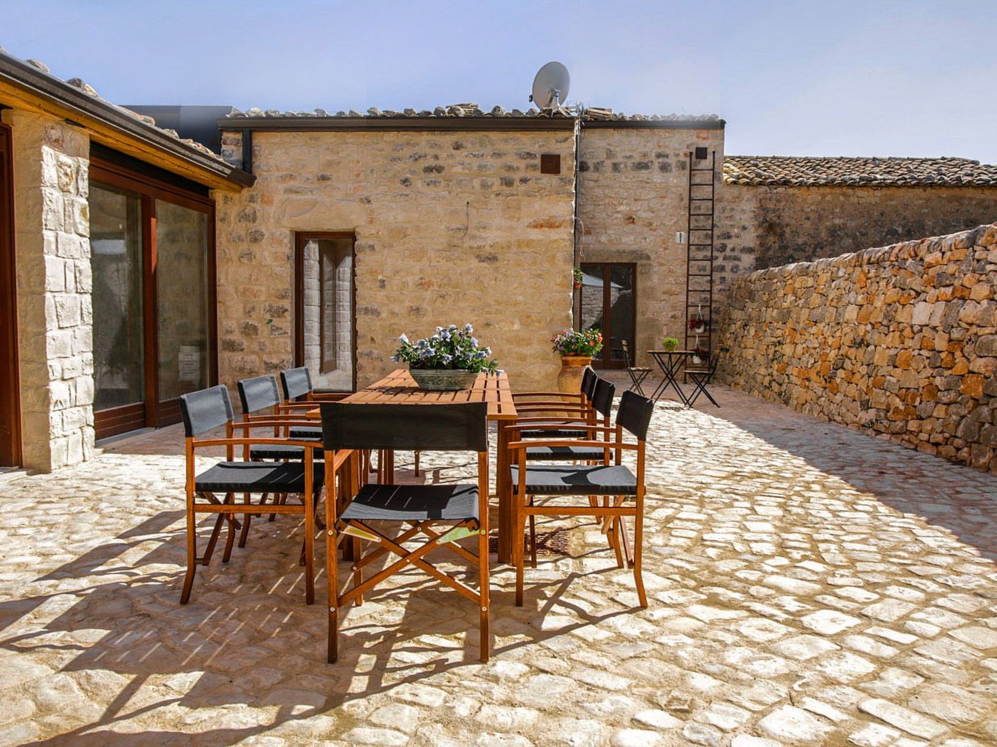 Villa 'Mamma Sara' mit privatem Pool-Binnen