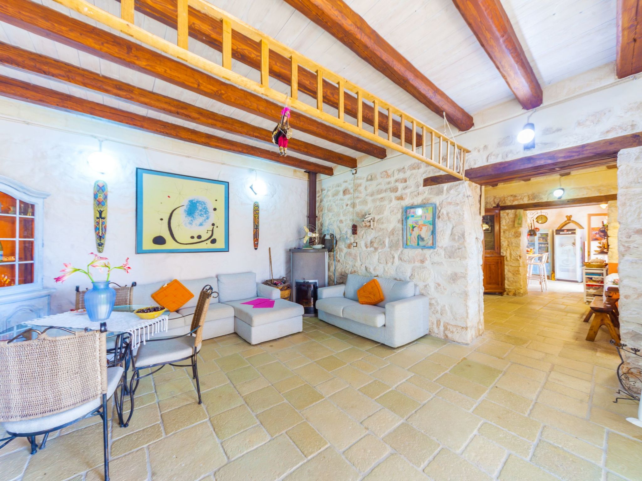 Villa 'Mamma Sandra' mit privatem Pool-Binnen