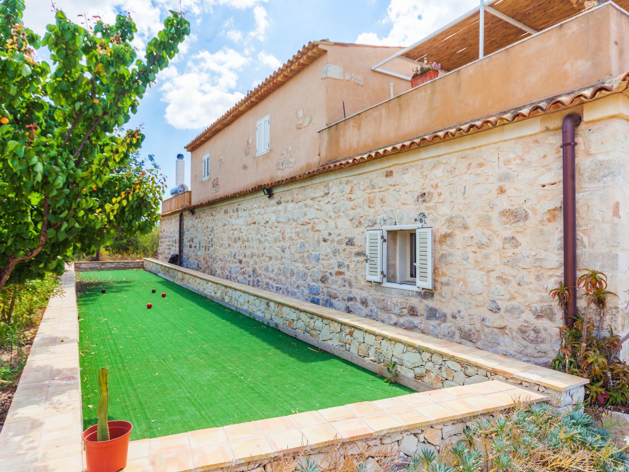 Villa 'Mamma Sandra' mit privatem Pool-Binnen