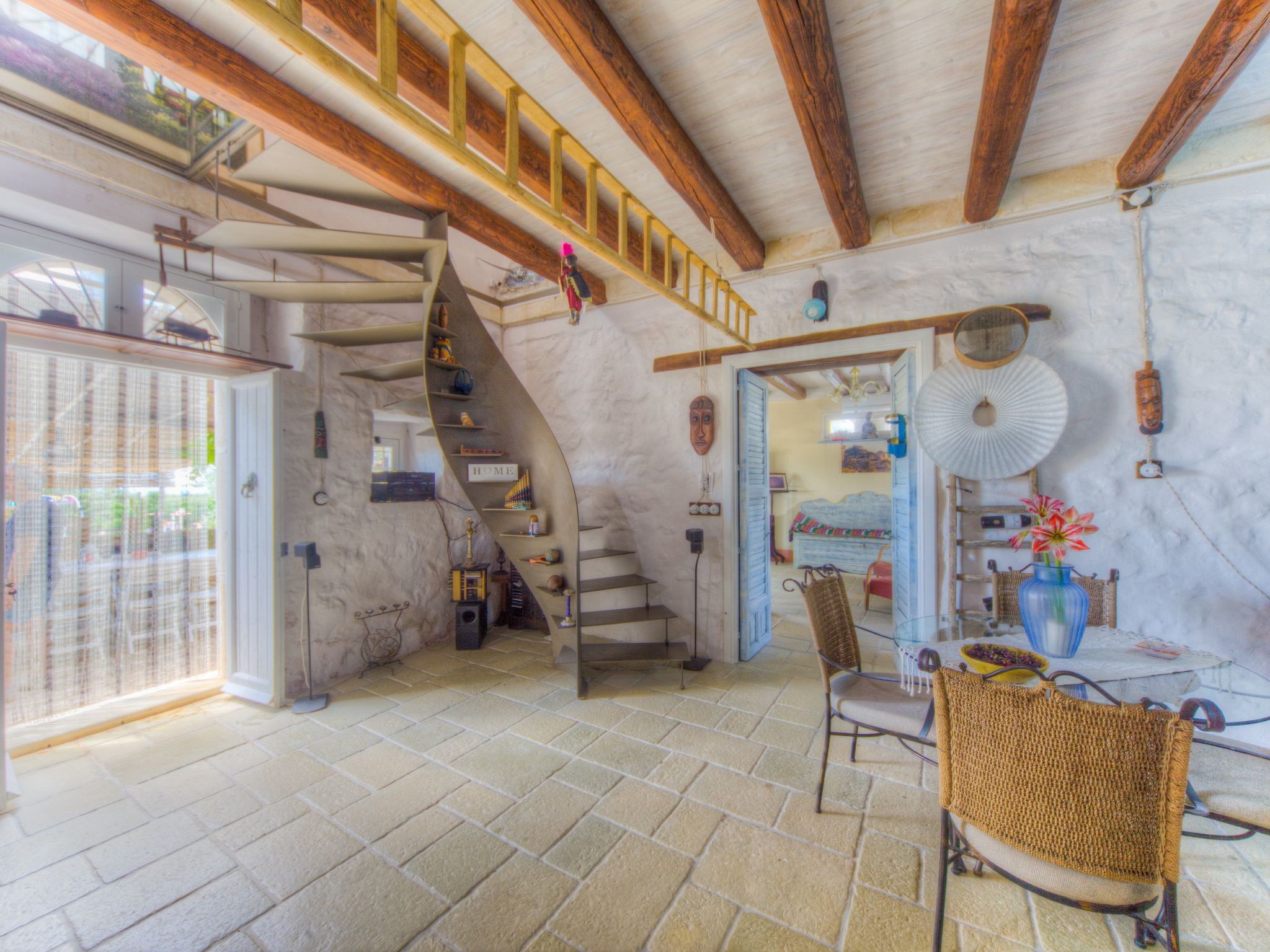 Villa 'Mamma Sandra' mit privatem Pool-Binnen