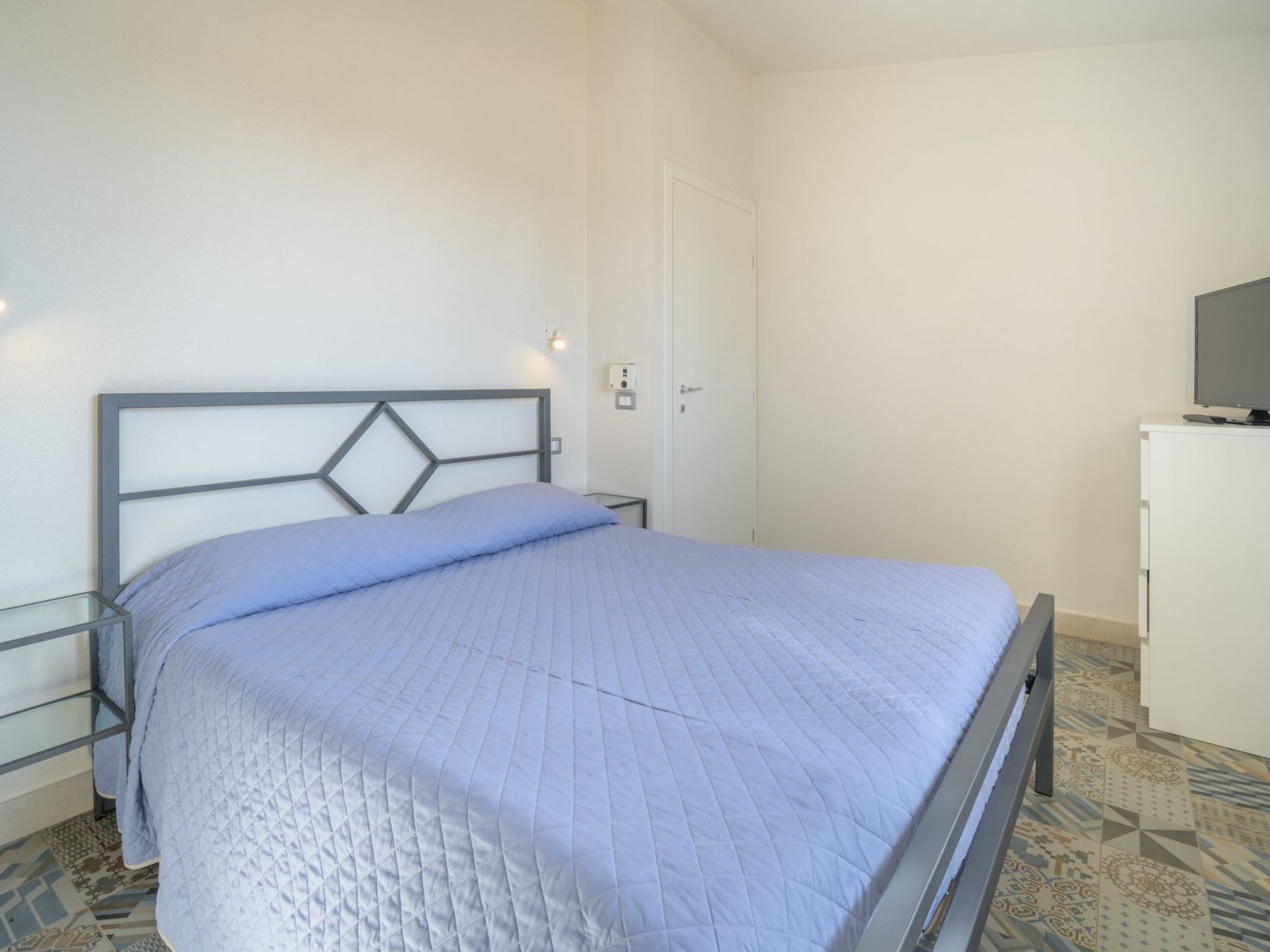 In Donnalucata mit Grill und Terrasse-Binnen