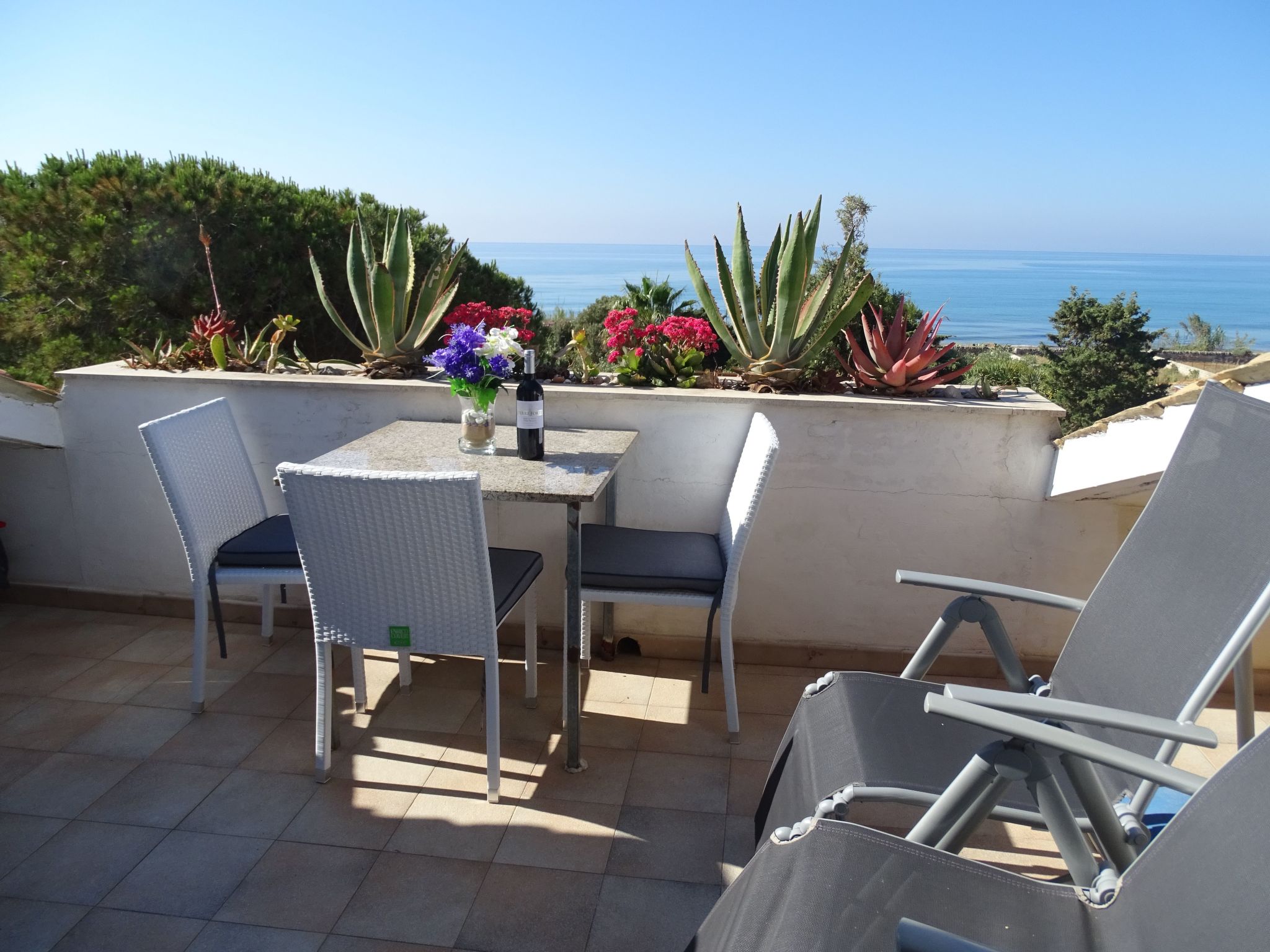 Villa Matilde: Kleine Ferienwohnung mit Meerblick-Binnen