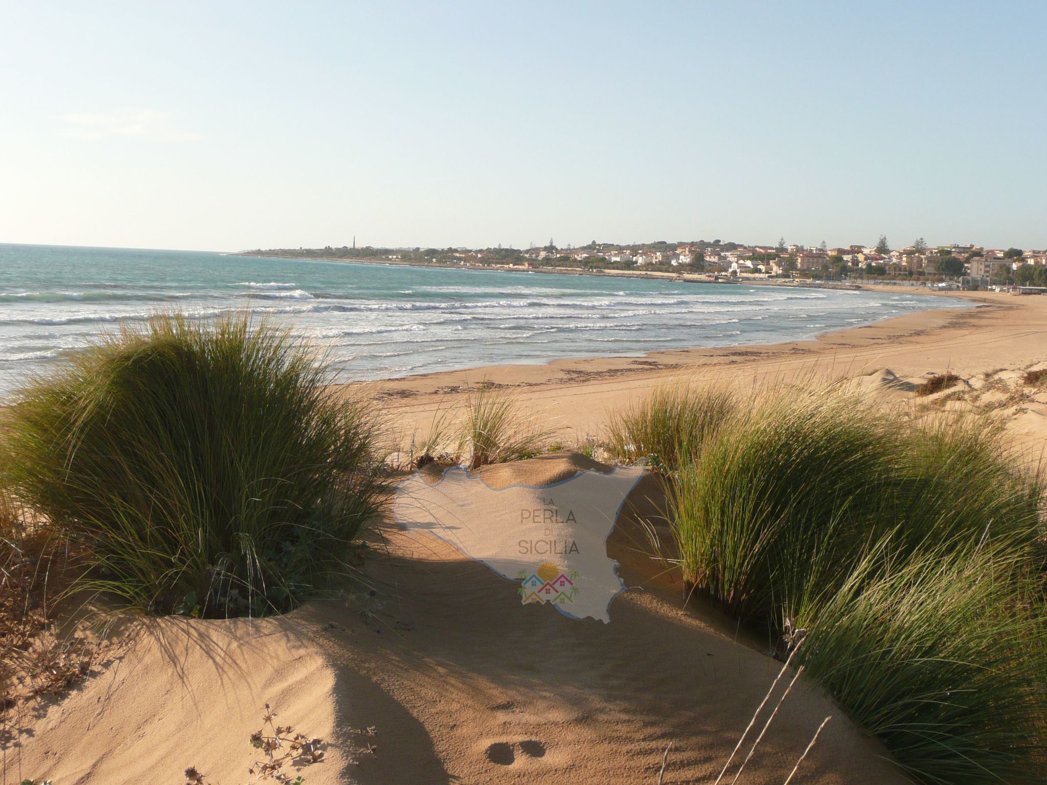 Schöner zentraler Bungalow direkt am Sandstrand auf Sizilien-Inside