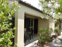 Schöner zentraler Bungalow direkt am Sandstrand auf Sizilien