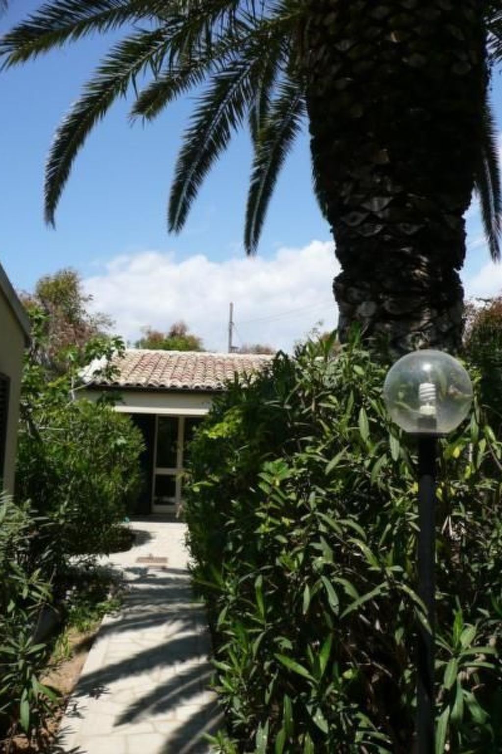 Schöner zentraler Bungalow direkt am Sandstrand auf Sizilien-Dedans