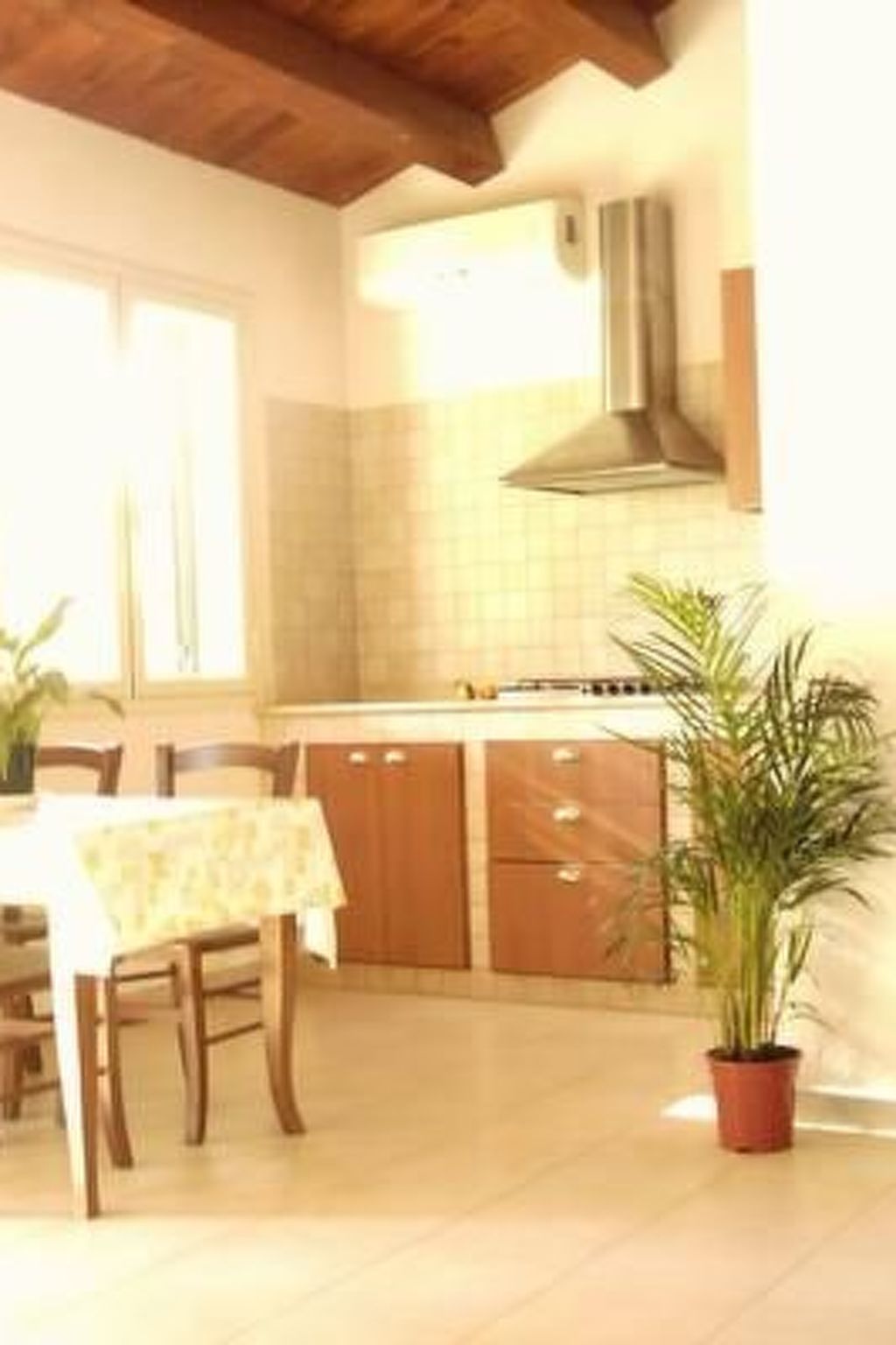 Schöner zentraler Bungalow direkt am Sandstrand auf Sizilien-Binnen