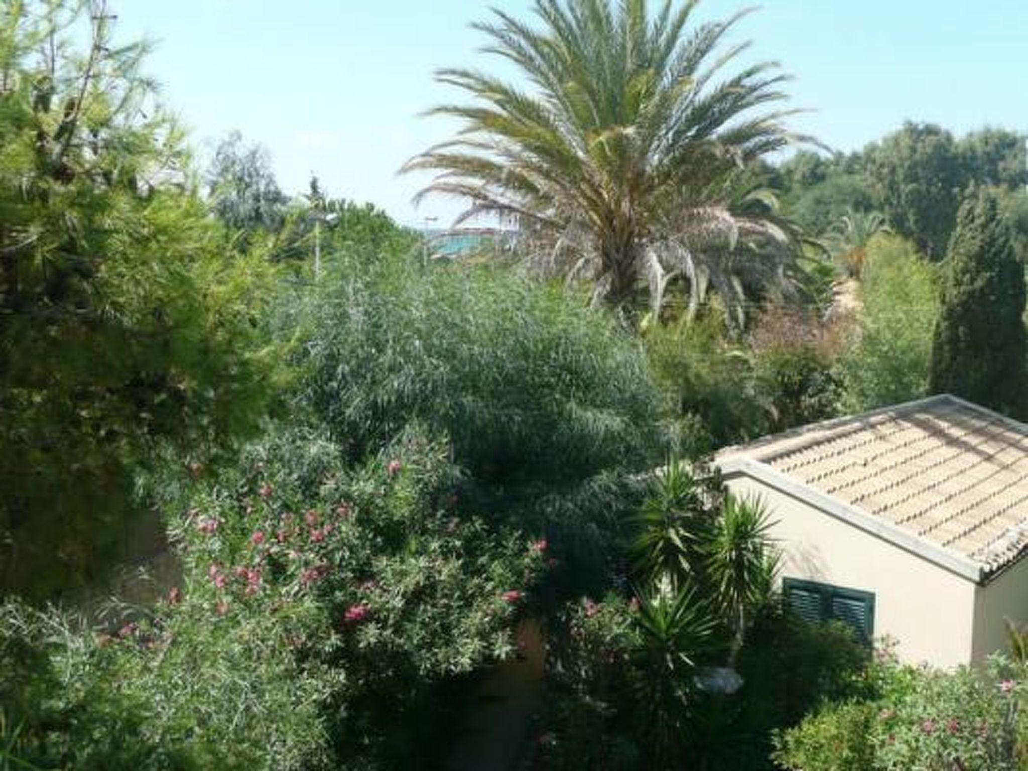 Schöner zentraler Bungalow direkt am Sandstrand auf Sizilien-Binnen