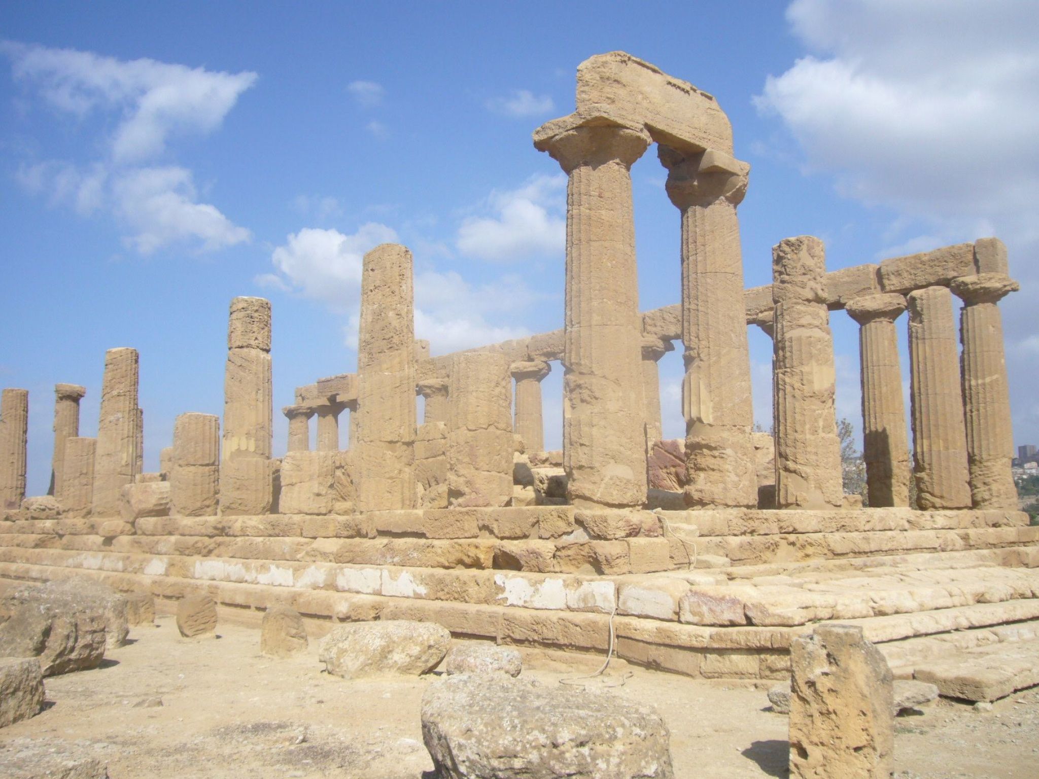 Schöner Bungalow direkt am Sandstrand auf Sizilien-Inside