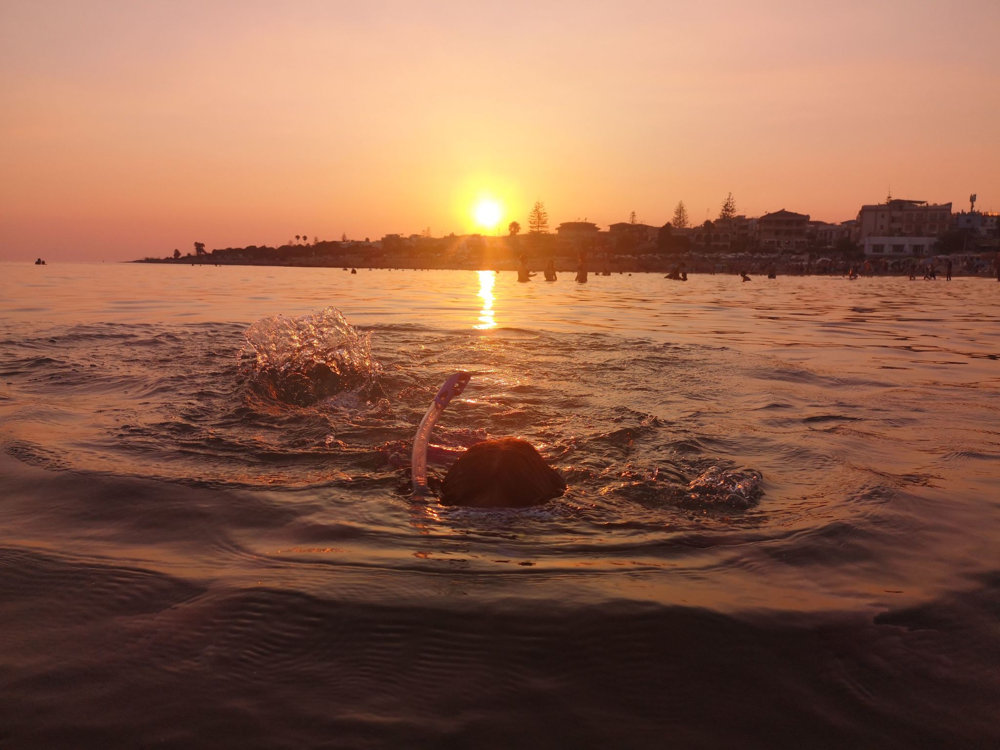 Schöner Bungalow direkt am Sandstrand auf Sizilien-Binnen
