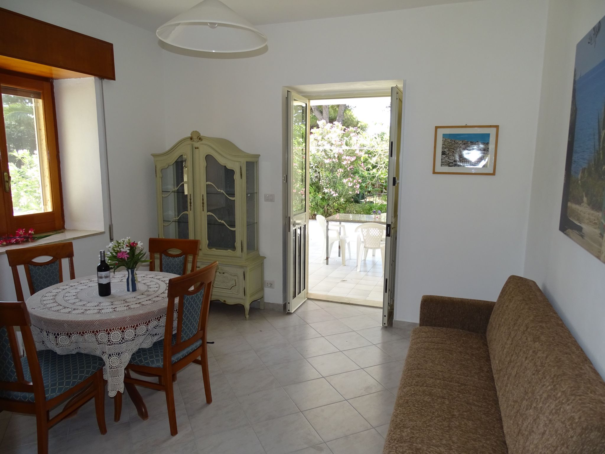 Mit grosser Terrasse direkt am Meer-Binnen