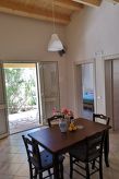 Nieuwe bungalow direct aan het zandstrand van Marina di Modica, Sicilië - thumbnail 6