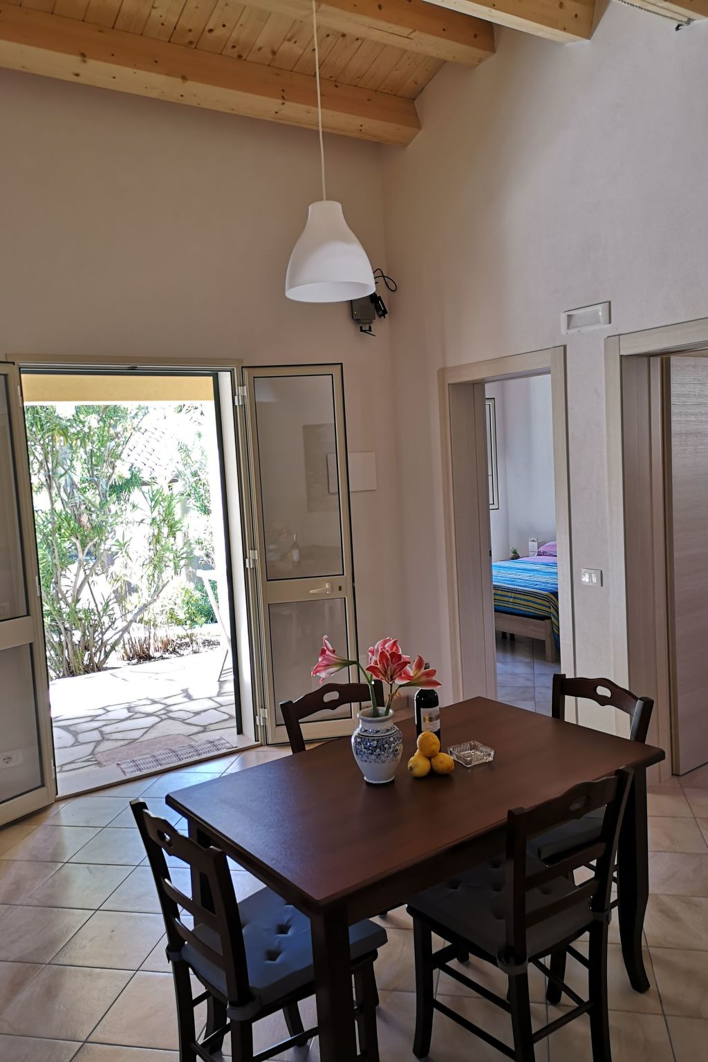 Schöner, neuer und zentraler Bungalow direkt am Sandstrand auf Sizilien-Binnen