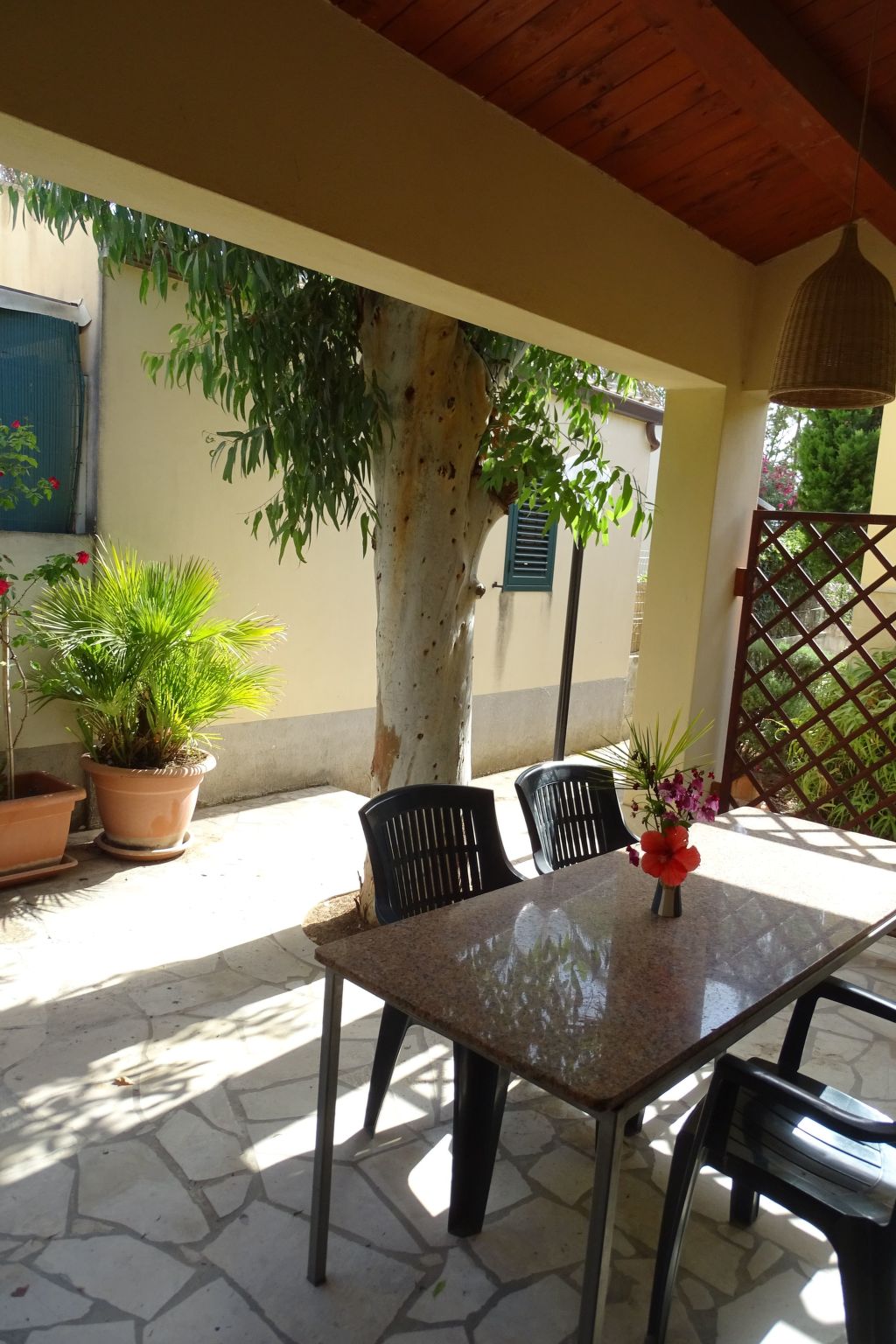 In Marina Di Modica mit Großer Terrasse-Dedans