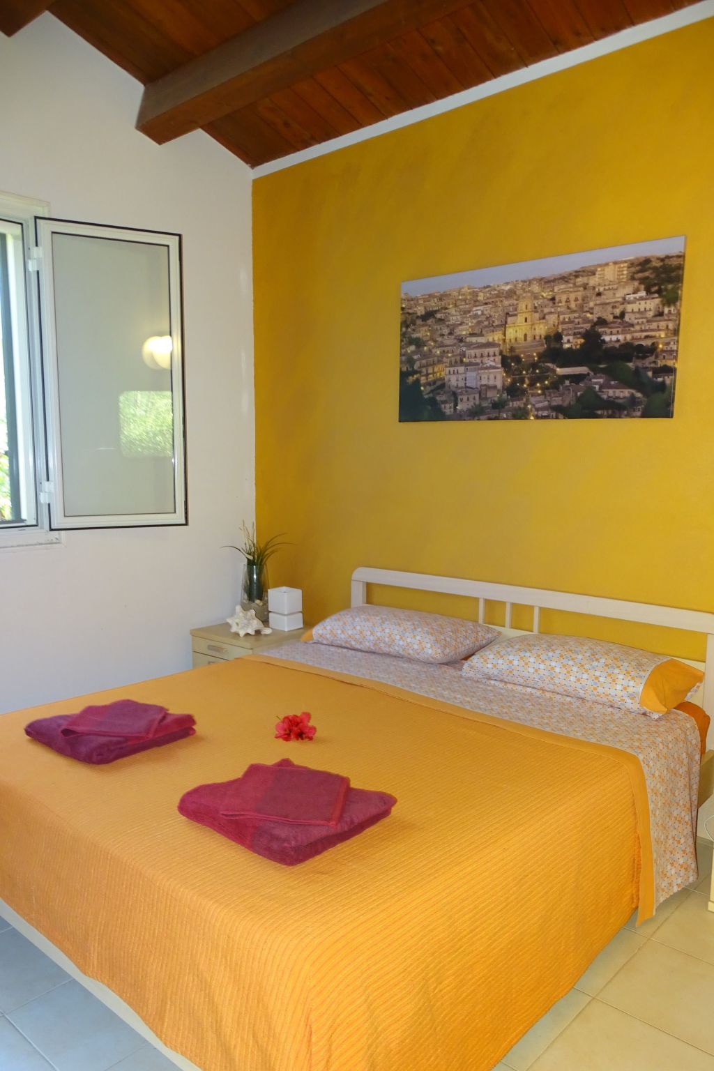 In Marina Di Modica mit Großer Terrasse-Dedans