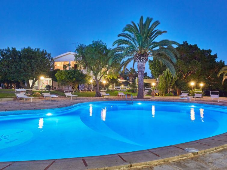 Vakantiehuis met privézwembad in Marina di Modica voor 15 personen in Marina di Modica