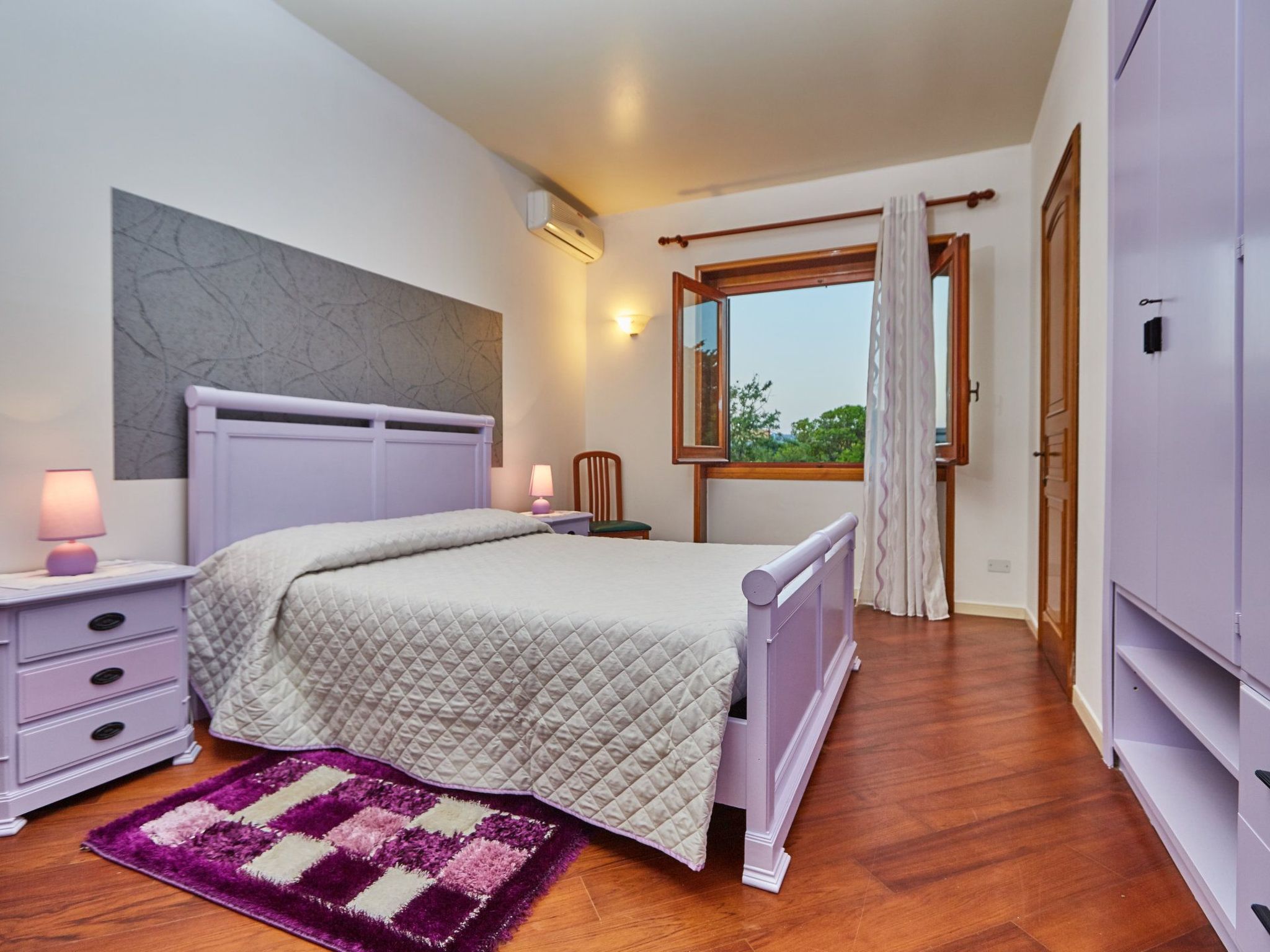 Für 15 Personen in Marina di Modica, Sizilien (Provinz Ragusa)-Binnen