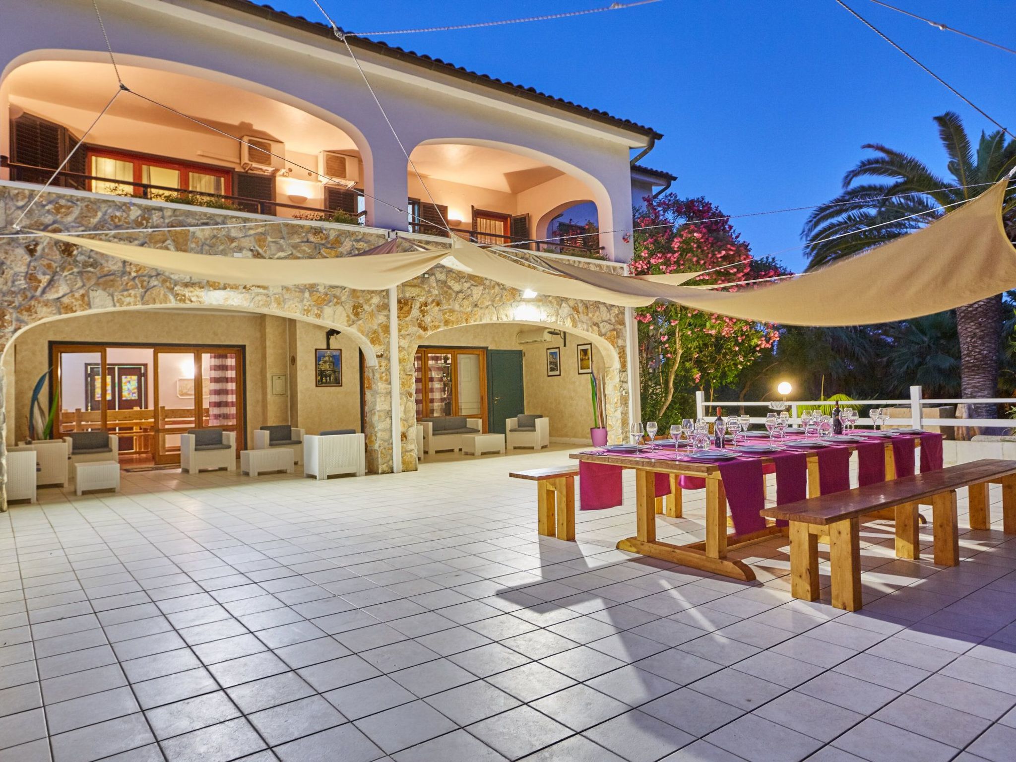 Für 15 Personen in Marina di Modica, Sizilien (Provinz Ragusa)-Binnen