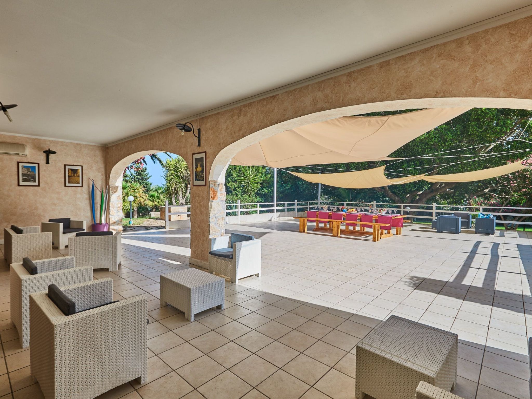 Für 15 Personen in Marina di Modica, Sizilien (Provinz Ragusa)-Binnen