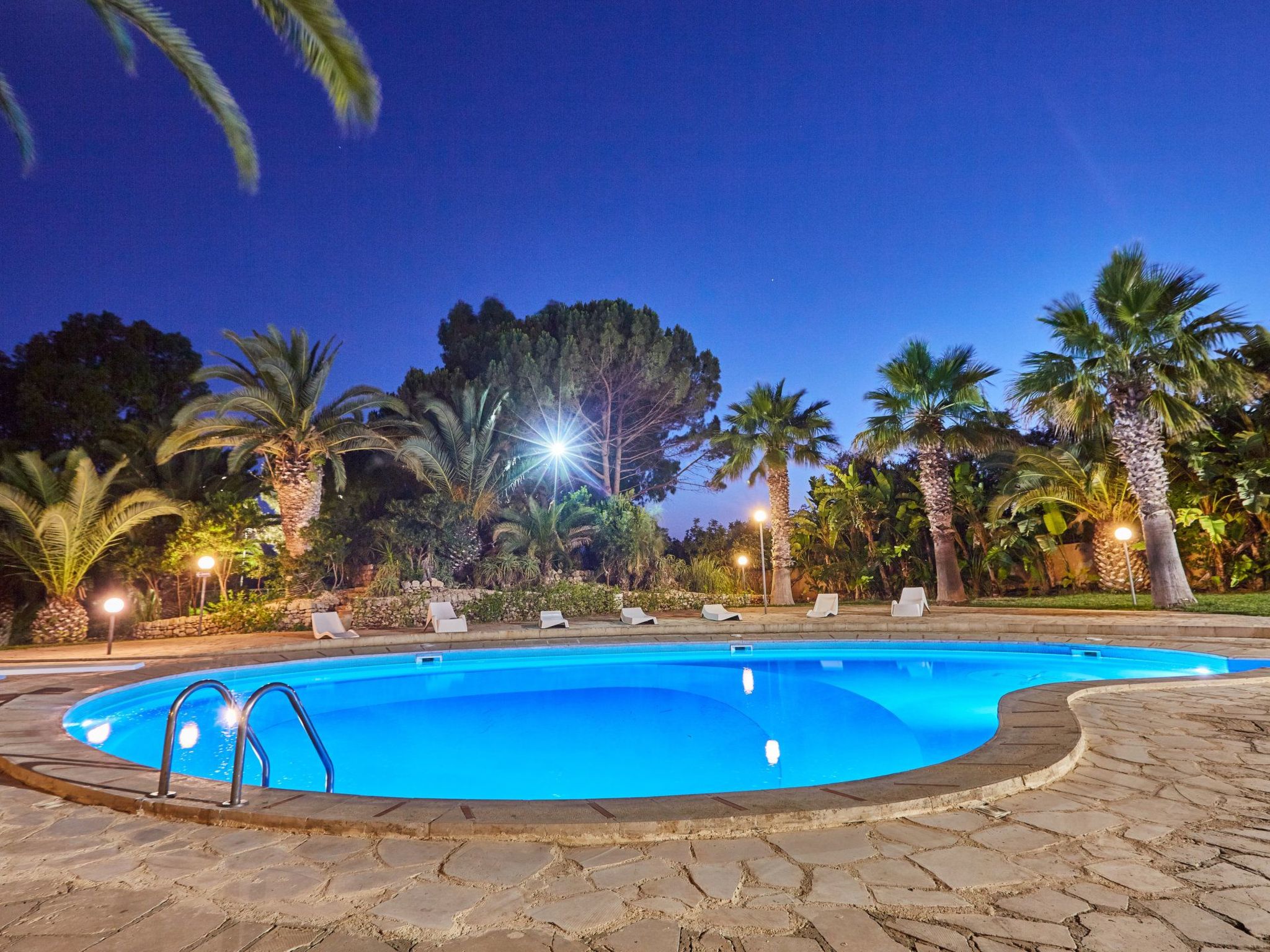 Für 15 Personen in Marina di Modica, Sizilien (Provinz Ragusa)-Binnen