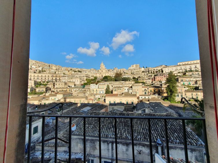 Vrijstaand vakantiehuis Keirat in het centrum van Modica in Modica