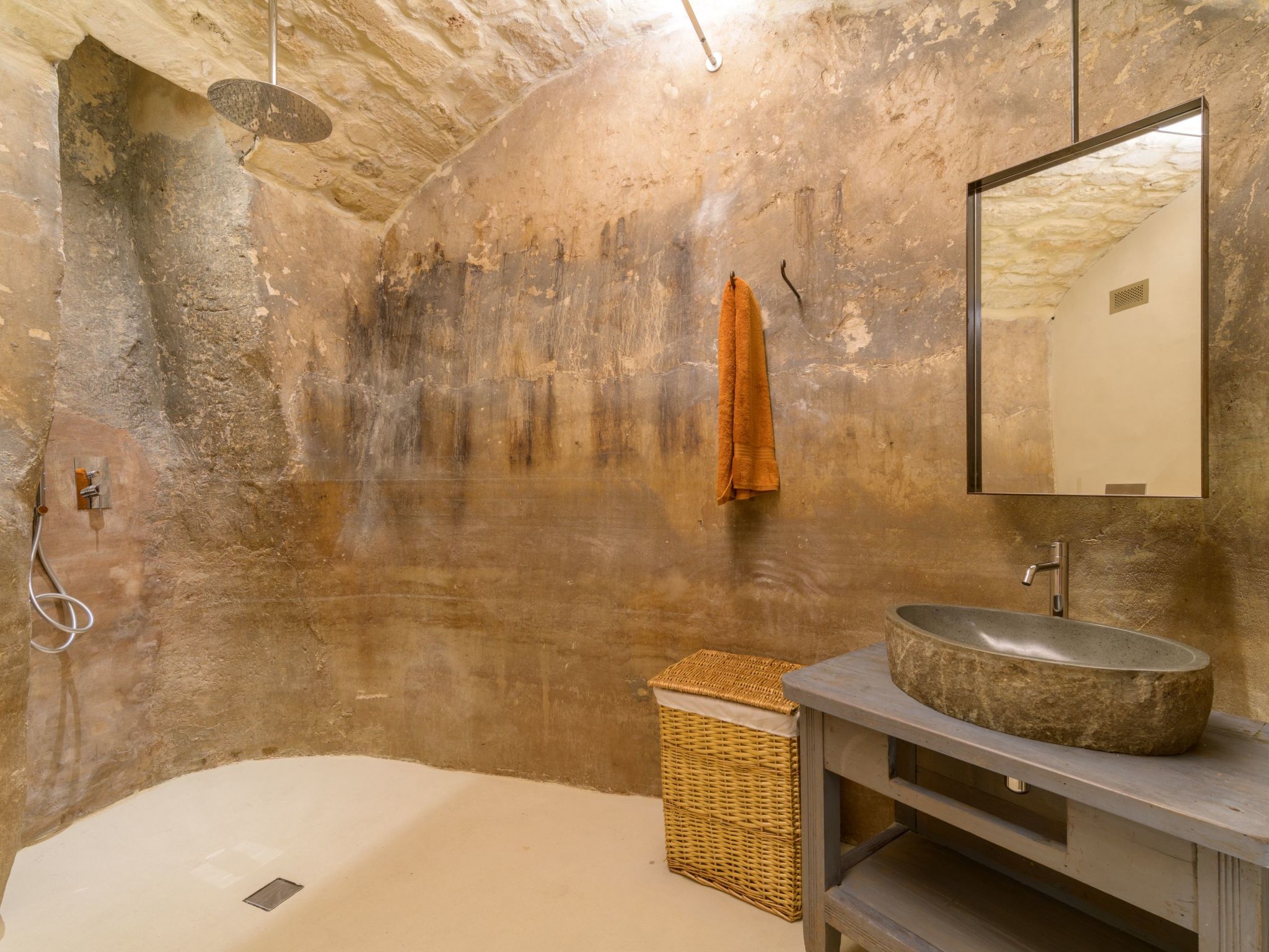 Wohnung 'Casa del Pozzo' mit Terrasse-Dedans