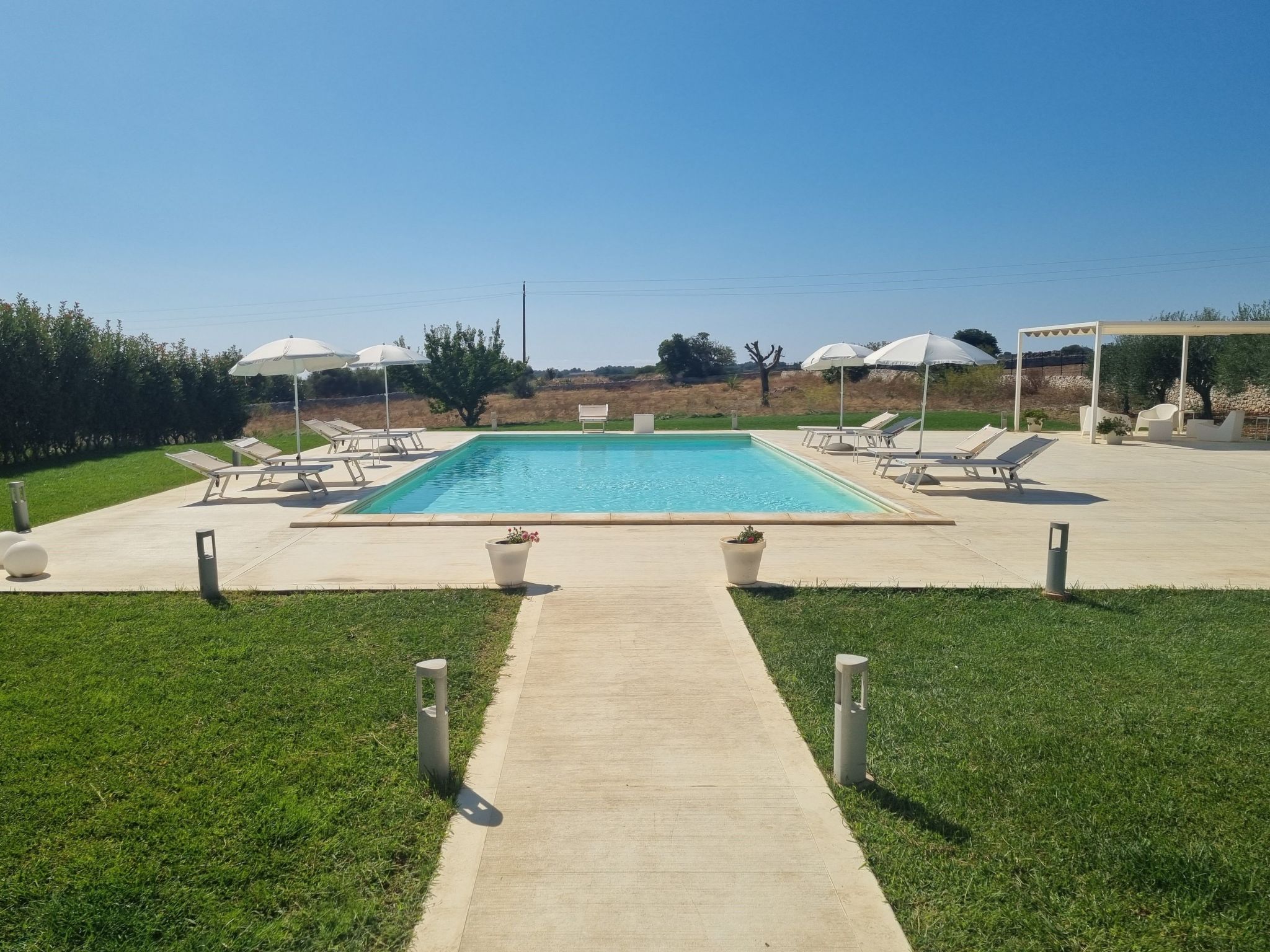 Casa Sbrizza... auf dem Lande, 15 Minuten vom Meer entfernt-Dehors