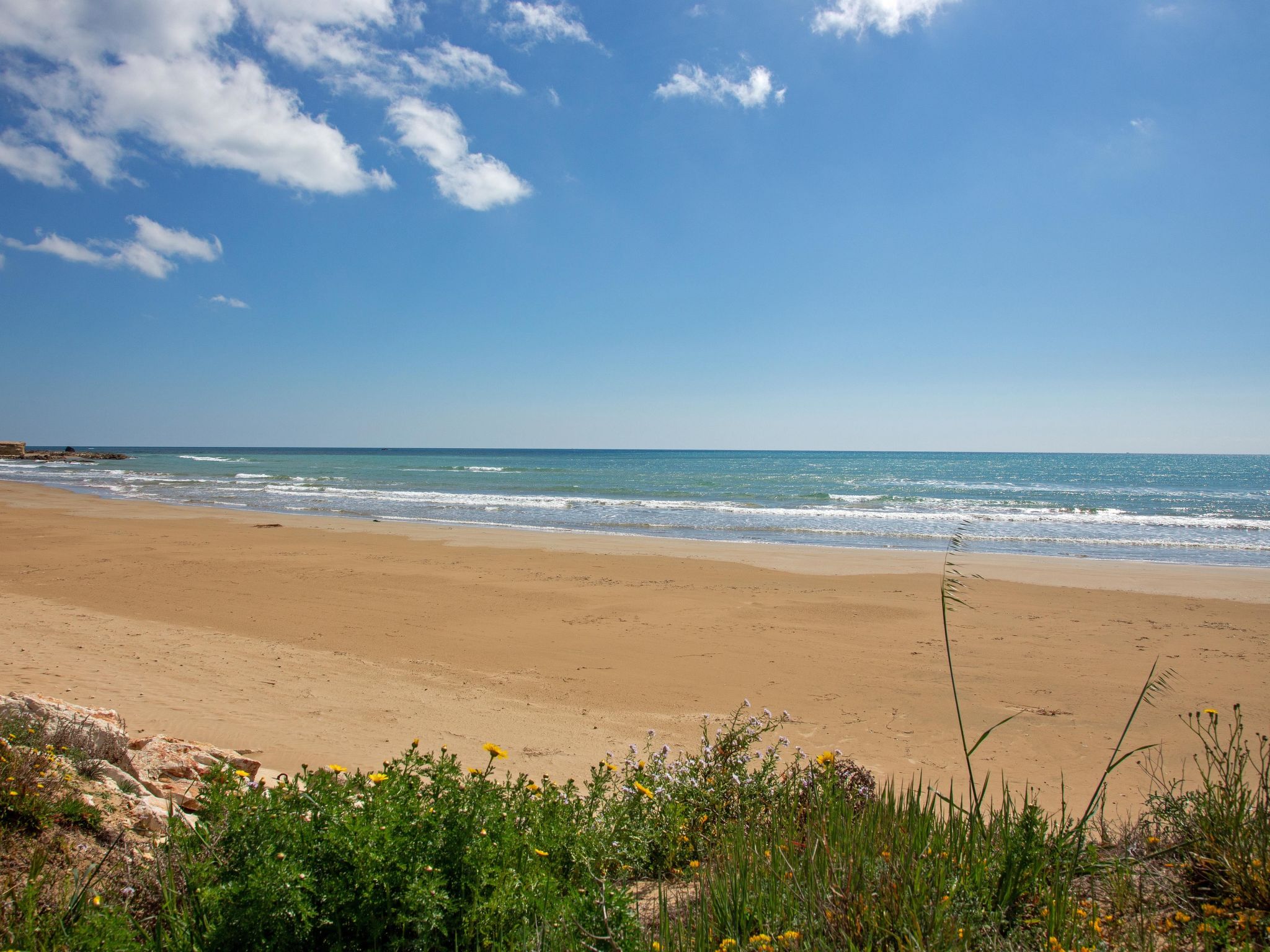 Oneiro, Unterkunft am Strand mit großer Terrasse-Omgeving