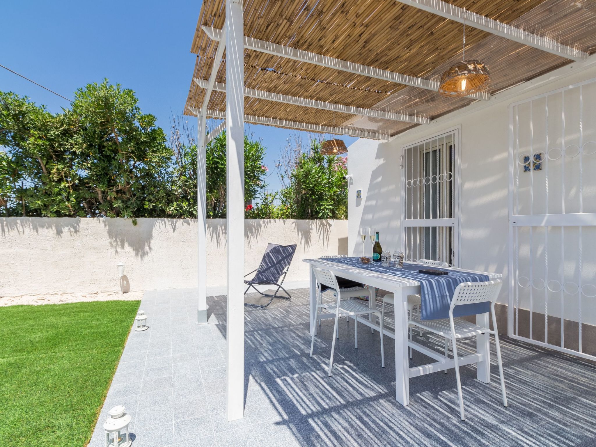 Oneiro, Unterkunft am Strand mit großer Terrasse-Binnen