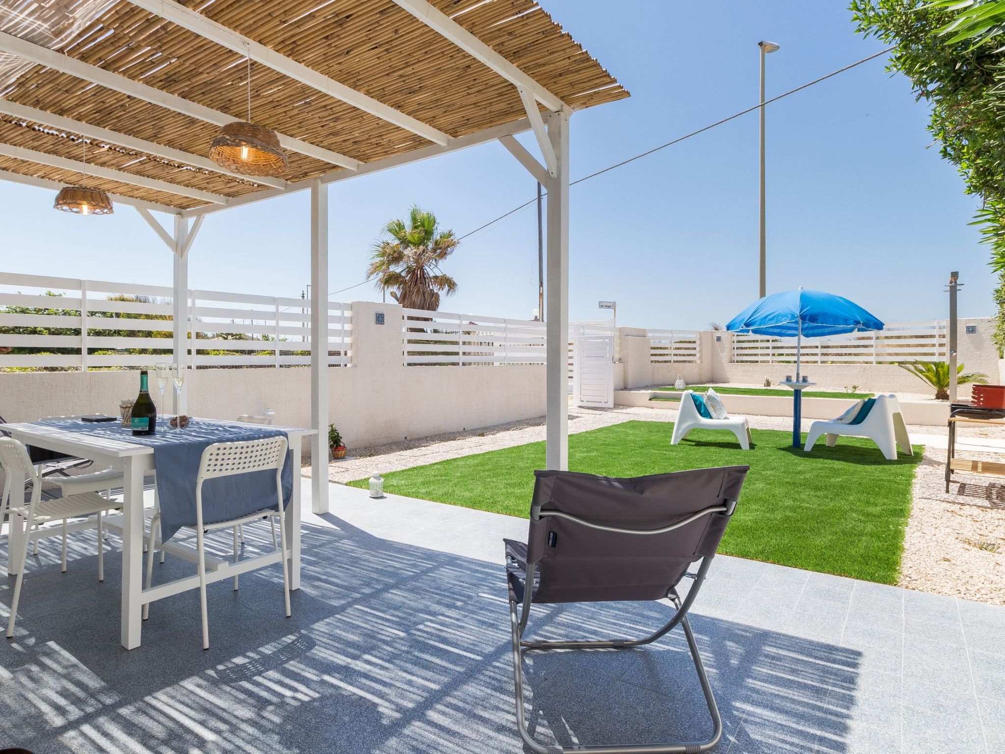 Oneiro, Unterkunft am Strand mit großer Terrasse-Binnen
