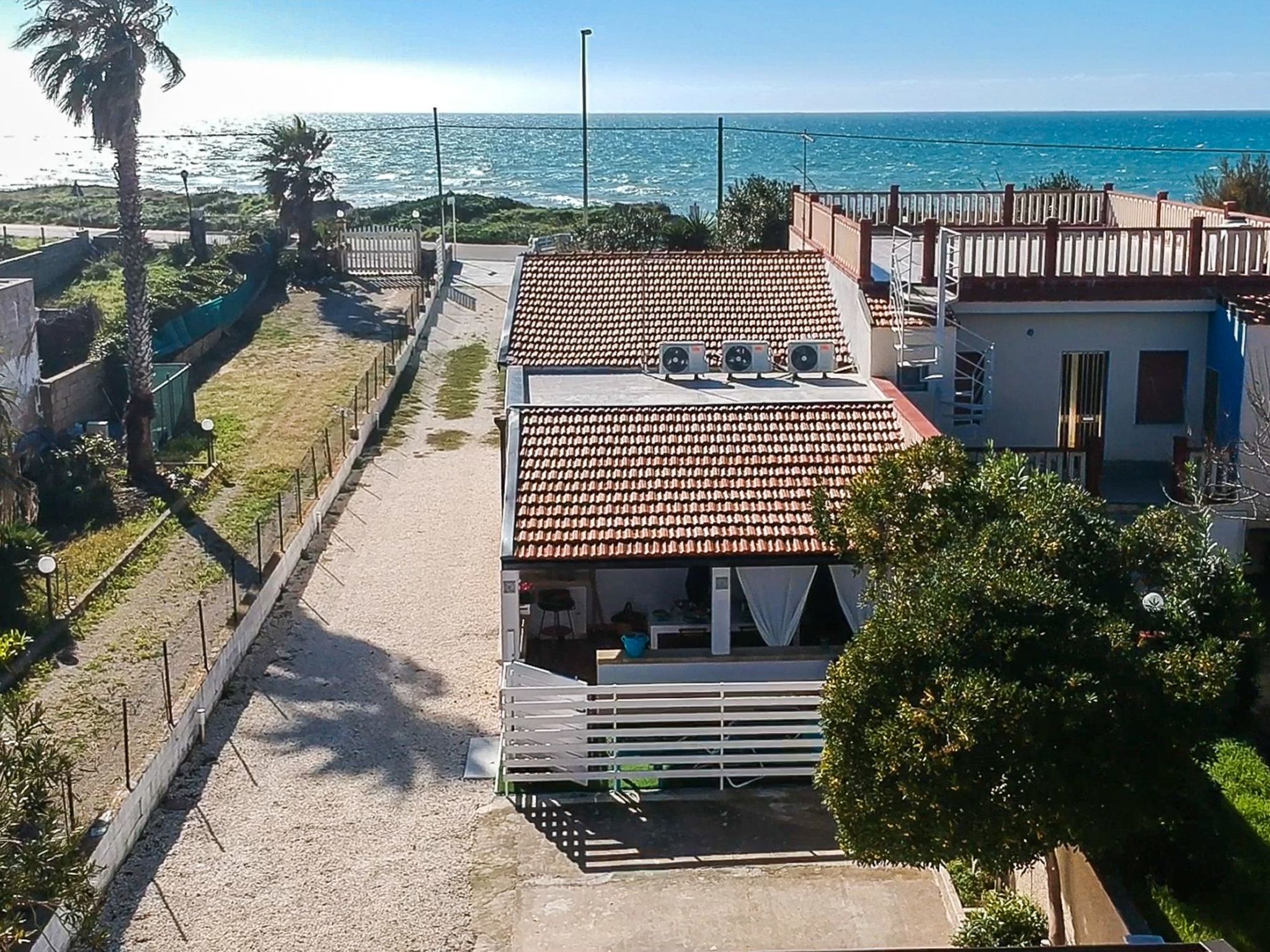 Edoné, Wohnung mit Blick auf einen Sandstrand-Binnen
