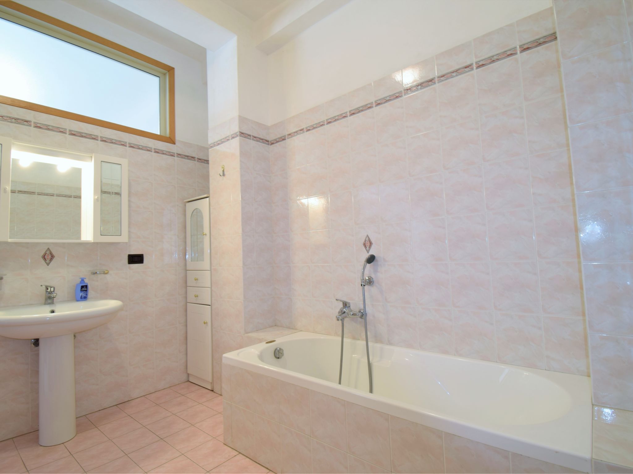 Maison MarEmi Portopalo – Salle de bains, photo 11 sur 42