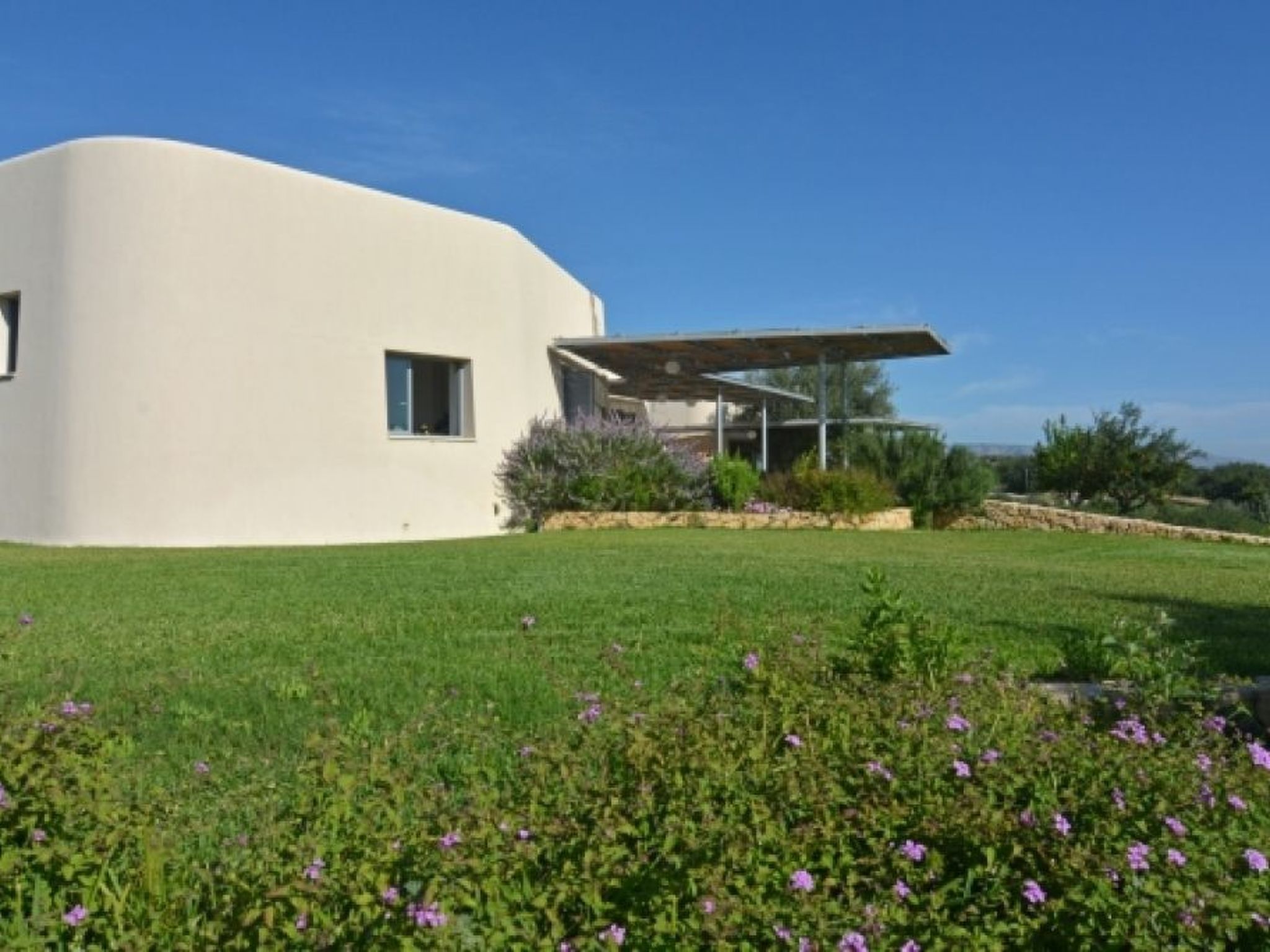 Villa Vendicari Senior Parkplatz, Schwimmbad.-Dedans