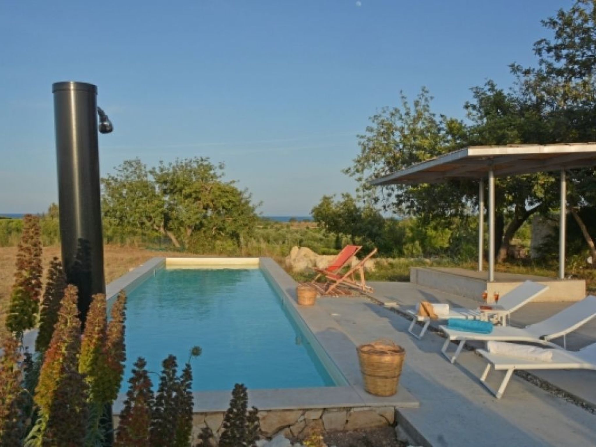 Villa Vendicari Senior Parkplatz, Schwimmbad.-Dedans