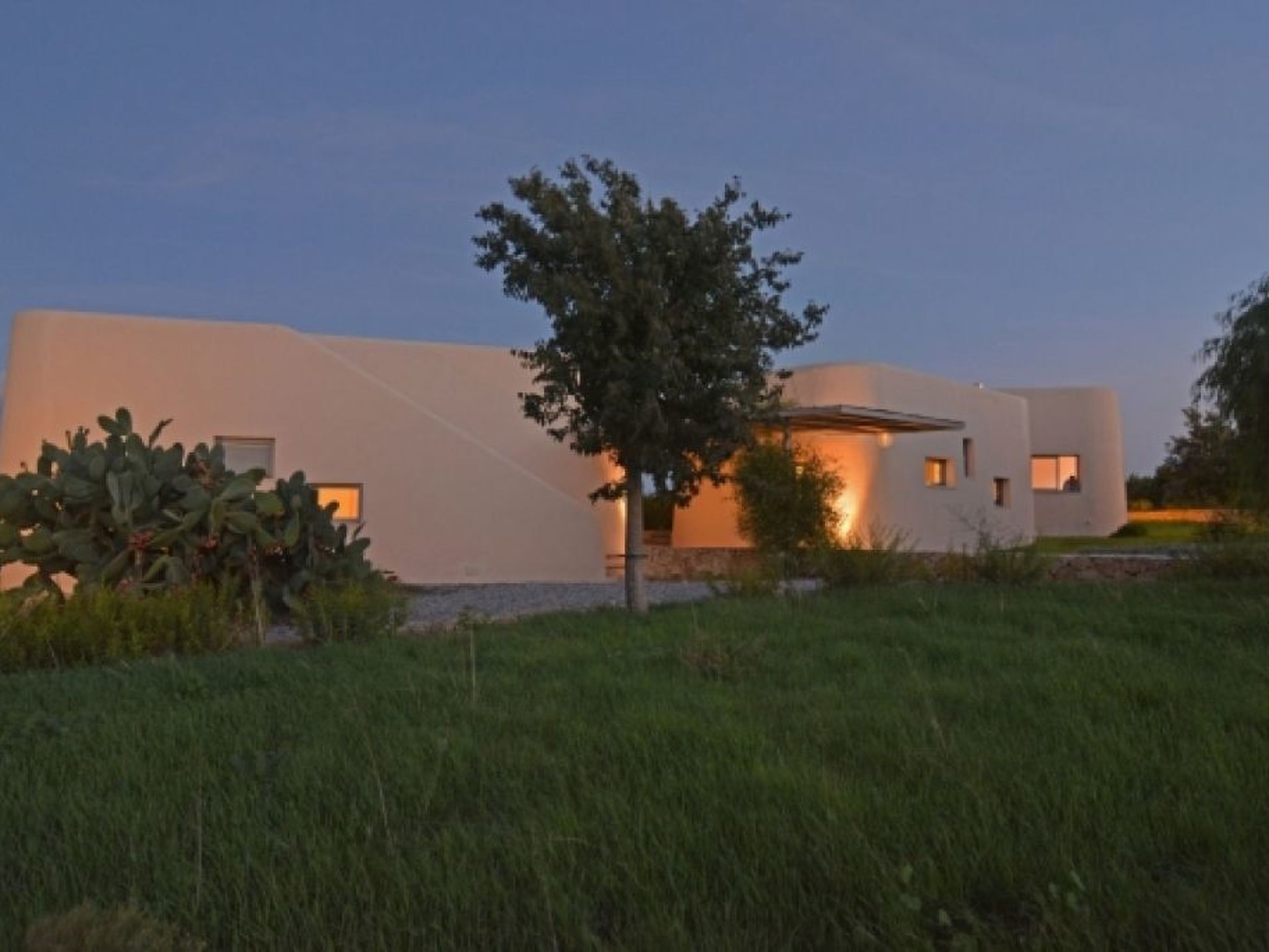 Villa Vendicari Senior Parkplatz, Schwimmbad.-Dedans