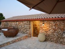 Mirriusa' Ferienhaus mit Jacuzzi