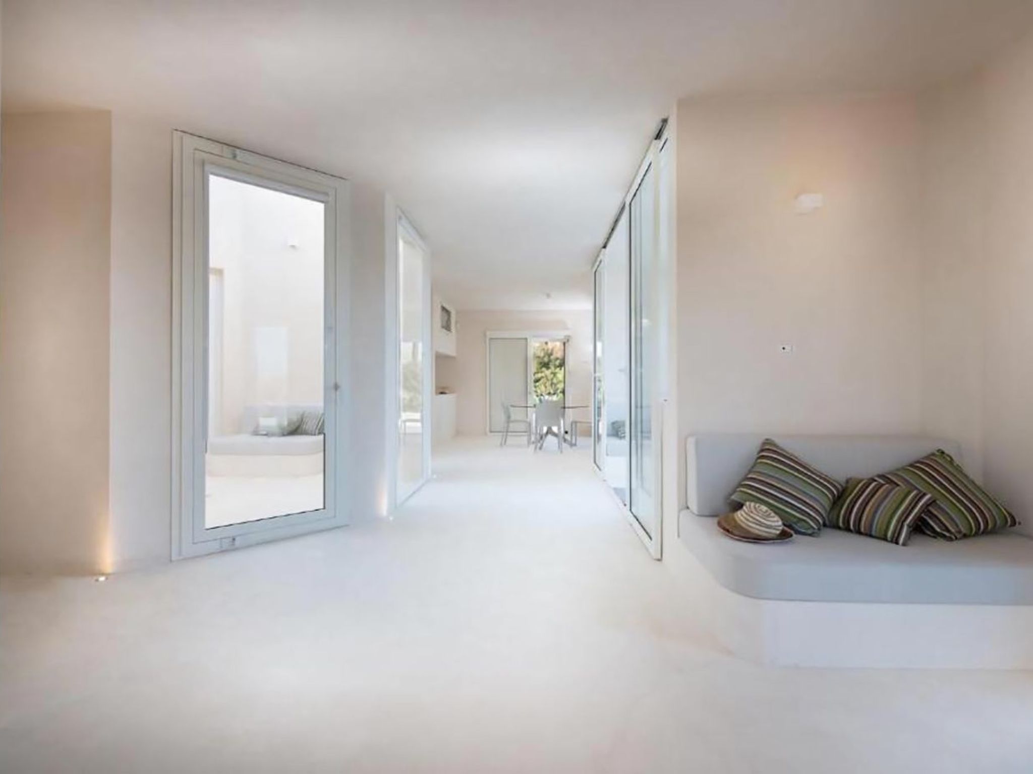 SkyDream Vendicari".-Dedans