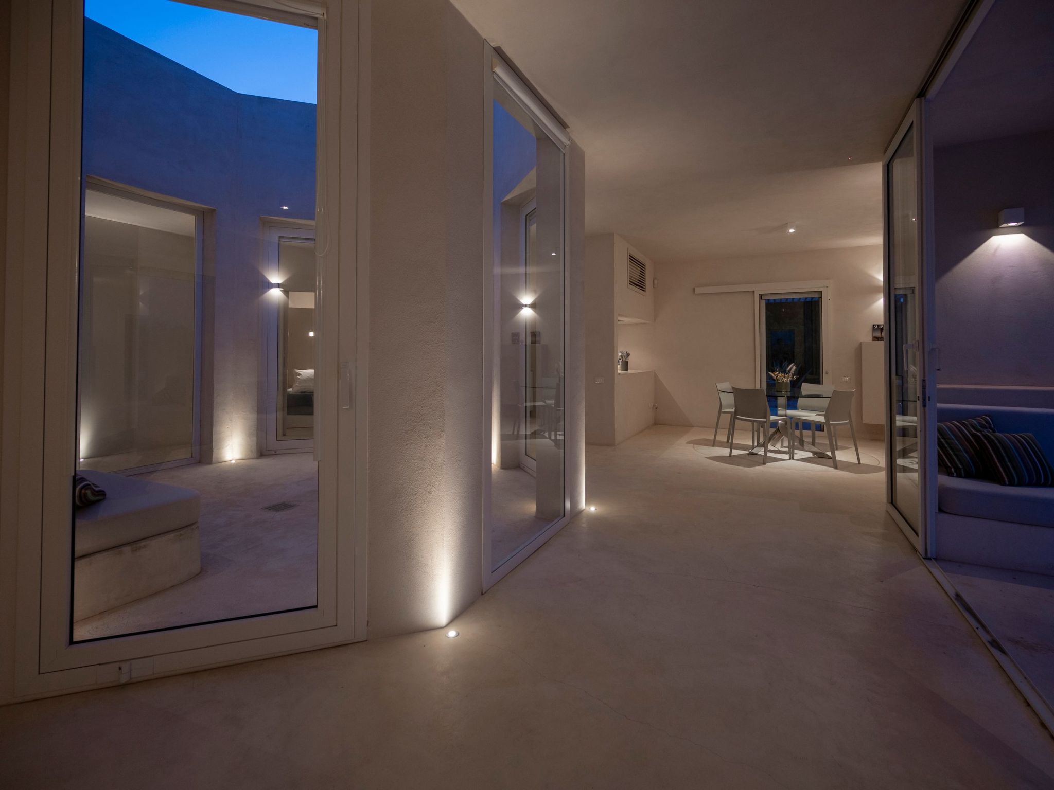 SkyDream Vendicari".-Dedans