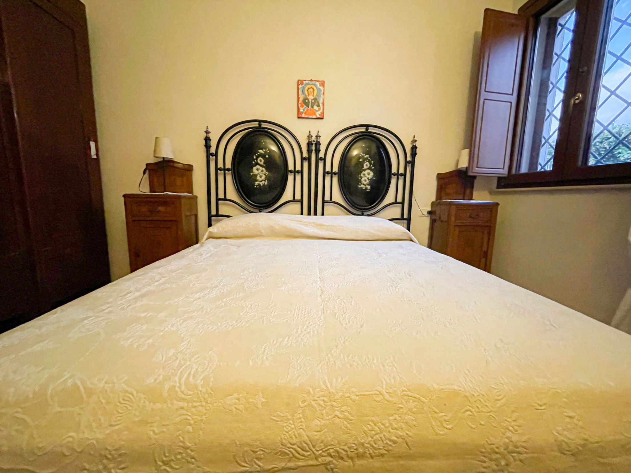 In Noto mit Terrasse, Garten und gemeinsamem Pool-Image-tags.info