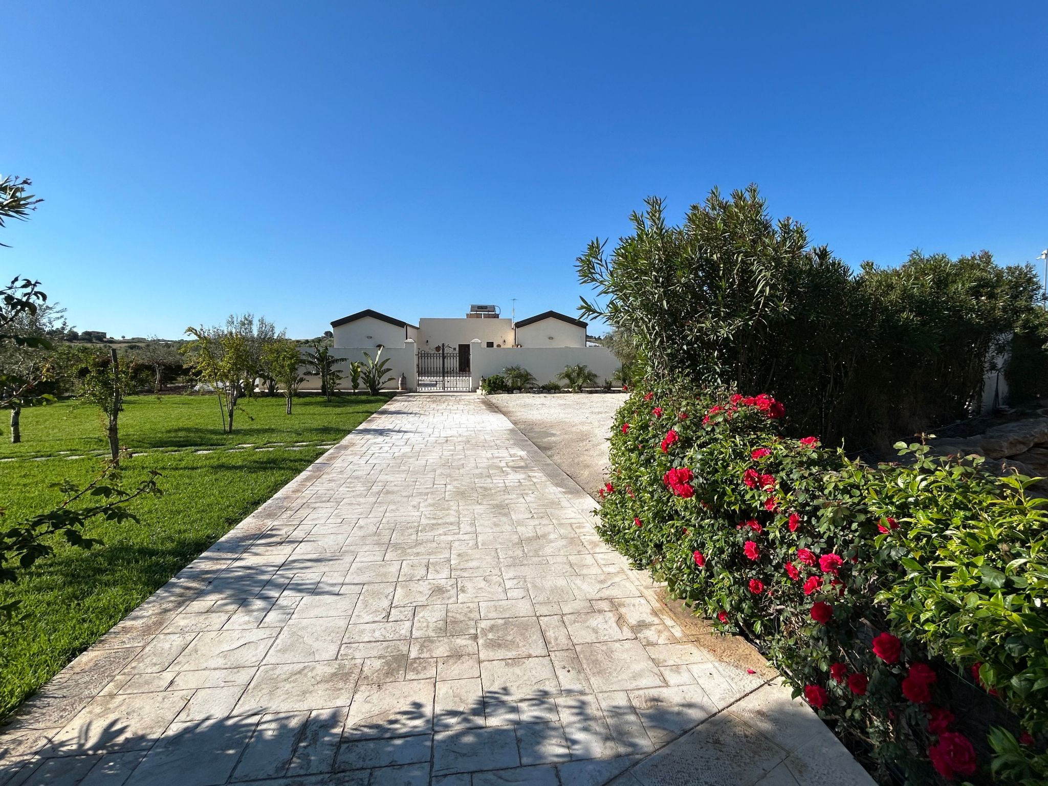 Wohnung in Noto mit Terrasse, gemeinsamem Pool und Garten-Image-tags.info