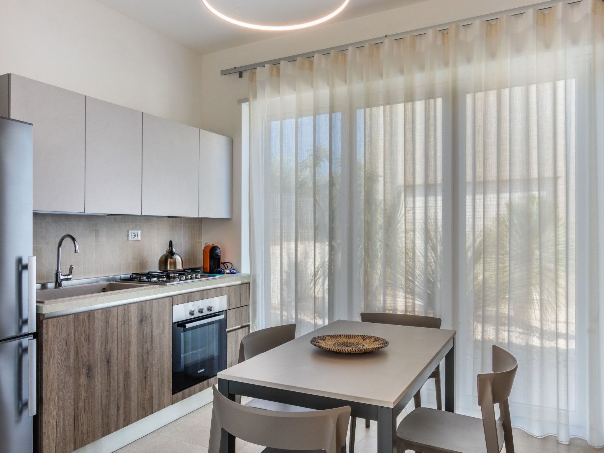 'Villa Luisa' mit Pool-Drinnen