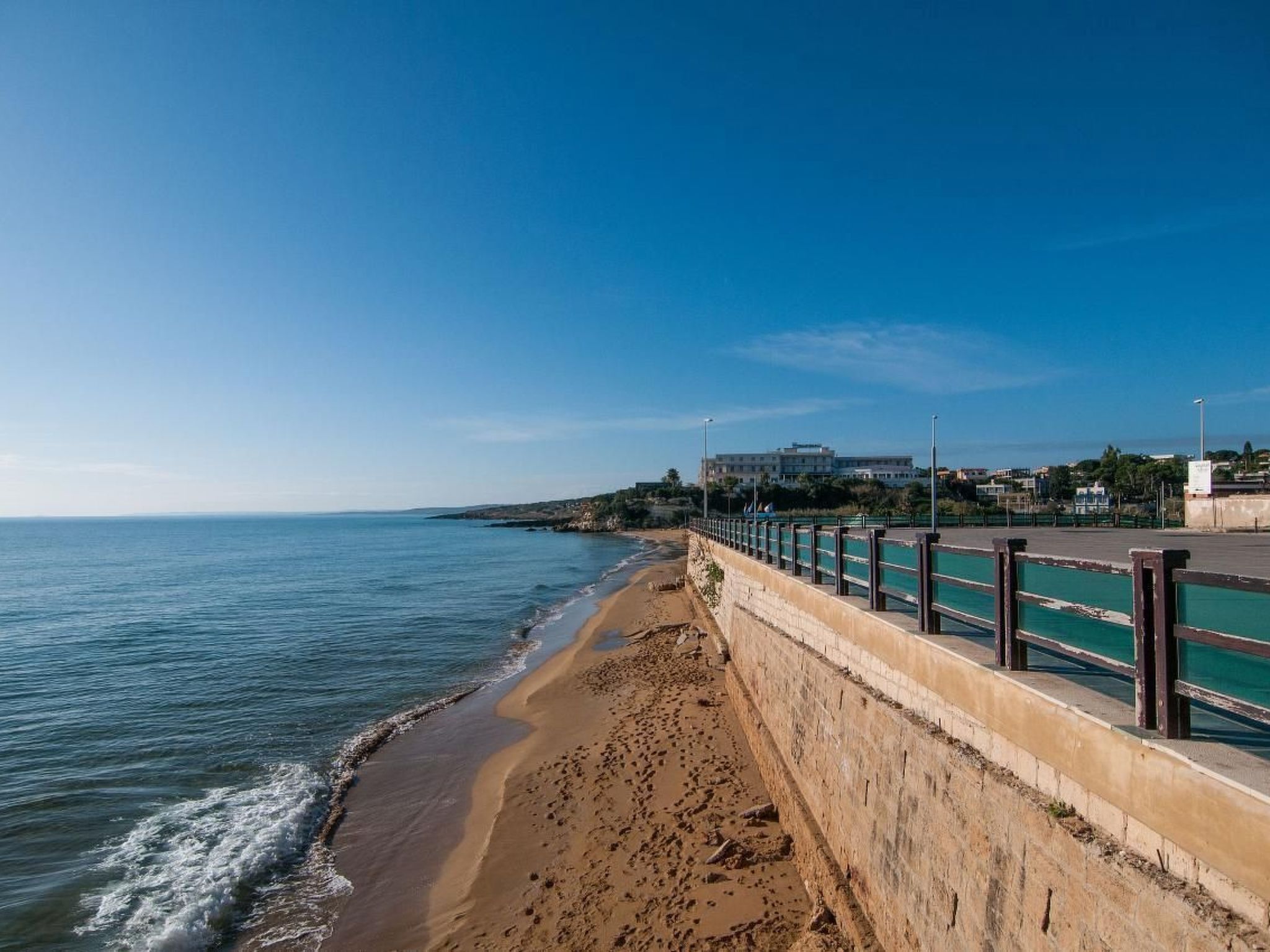 Haus in Lido Di Noto mit privatem Parkplatz - Buiten