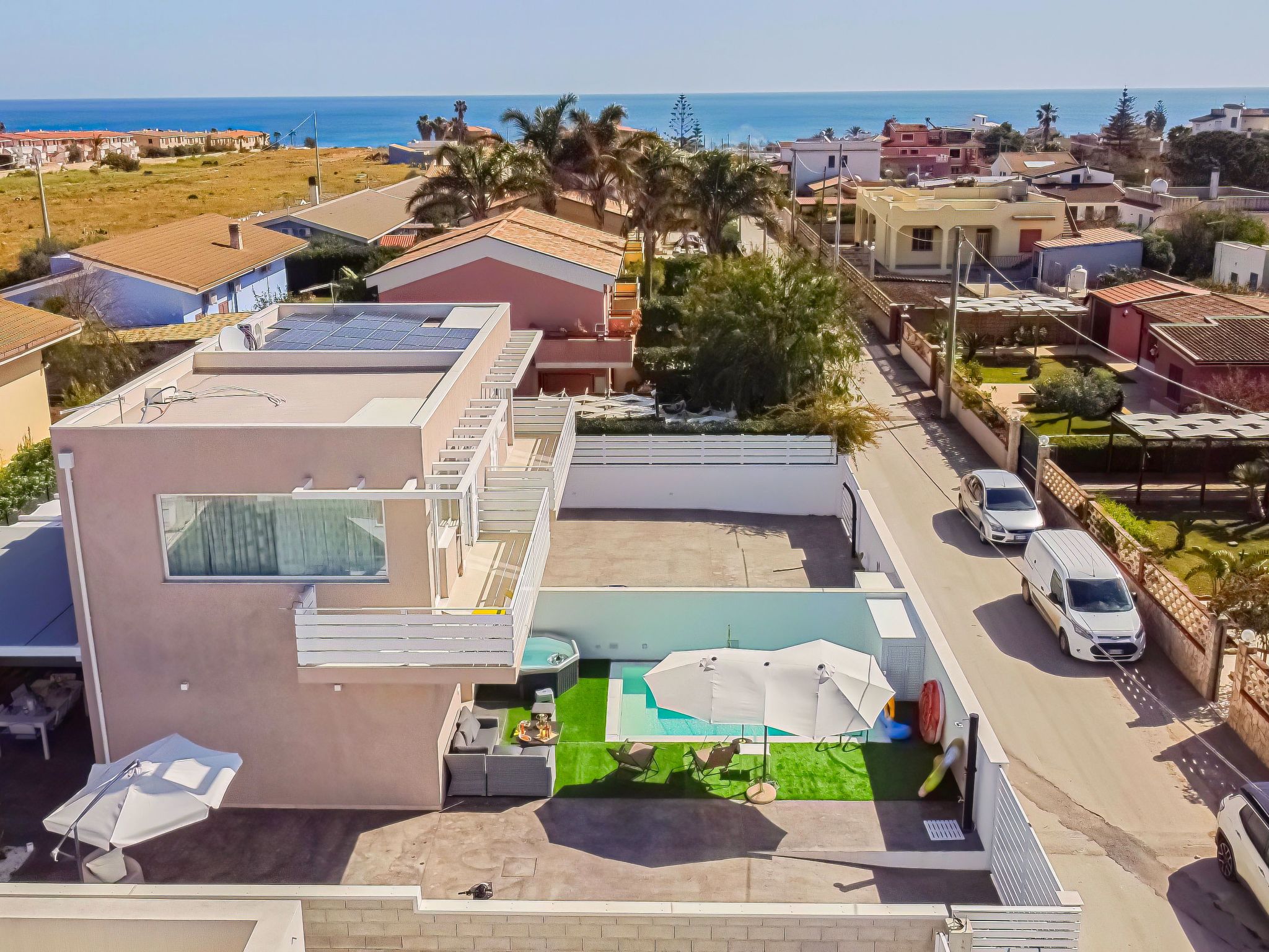 Schwimmbad, elegant, in Strandnähe-Dedans