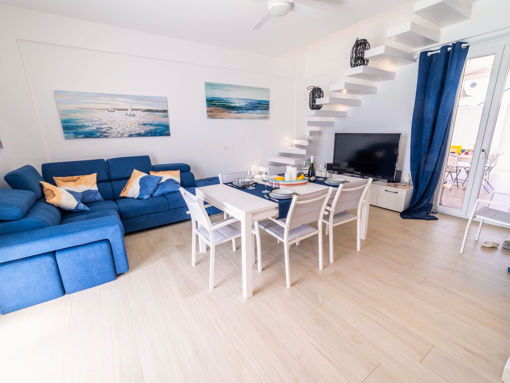 Schwimmbad, elegant, in Strandnähe-Dedans