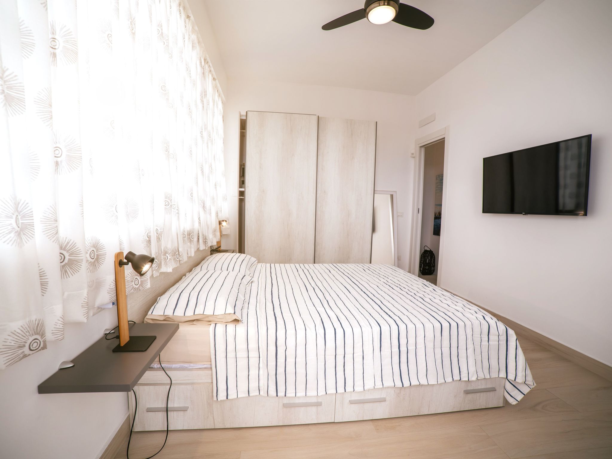 Schwimmbad, elegant, in Strandnähe-Dedans