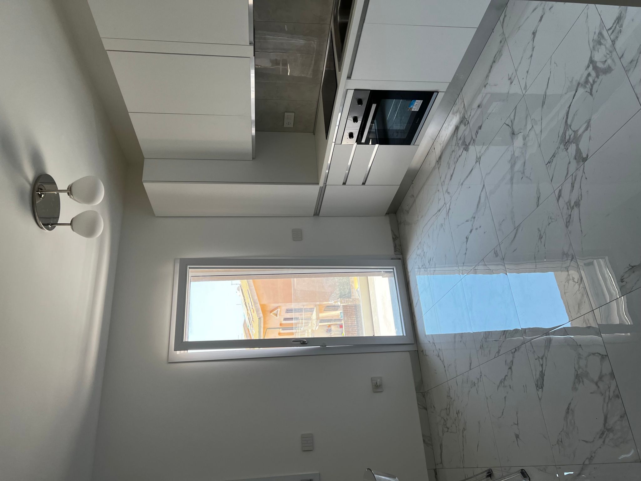 Portoammare' Wohnung mit Balkon-Binnen