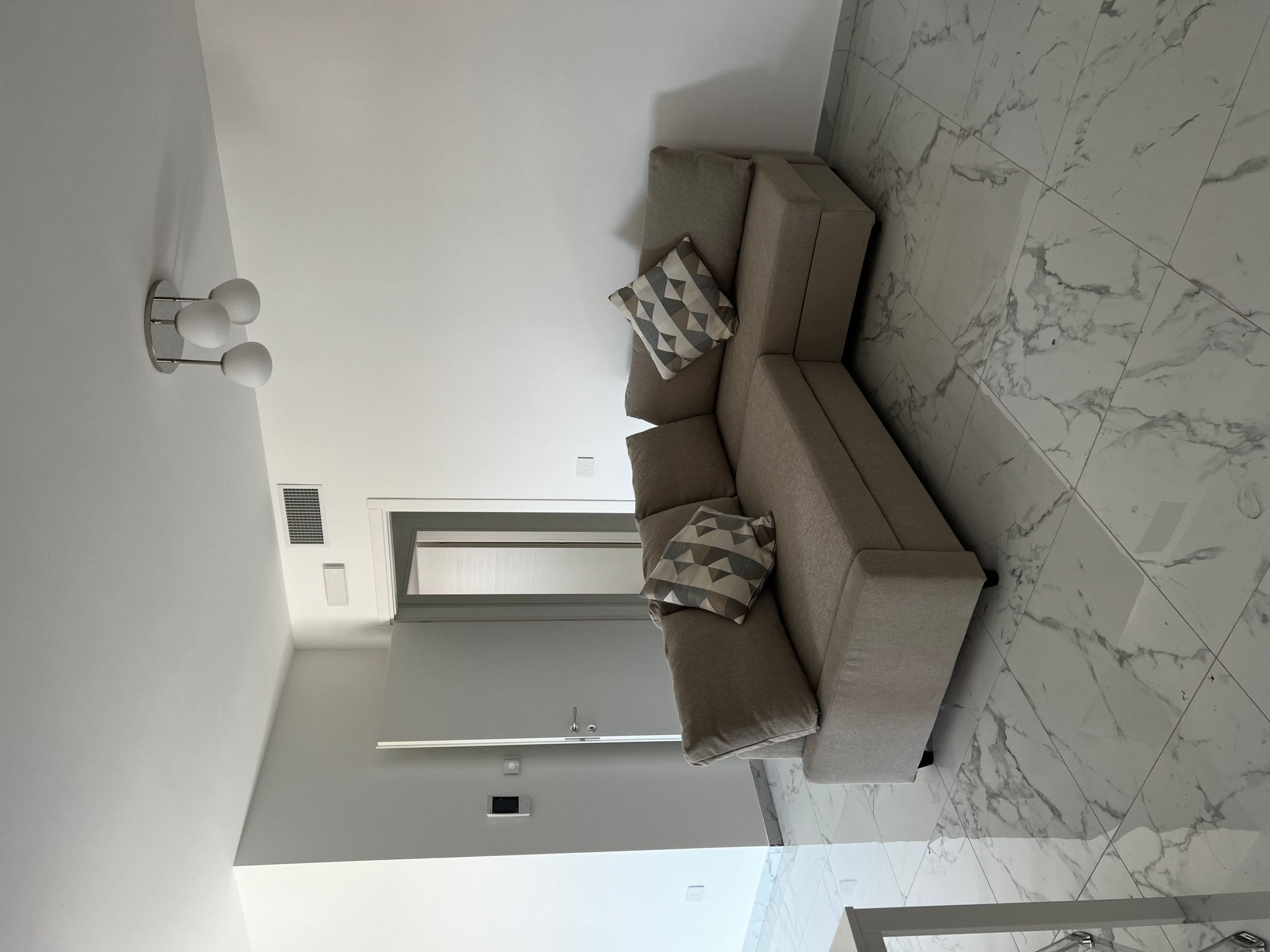 Portoammare' Wohnung mit Balkon-Binnen