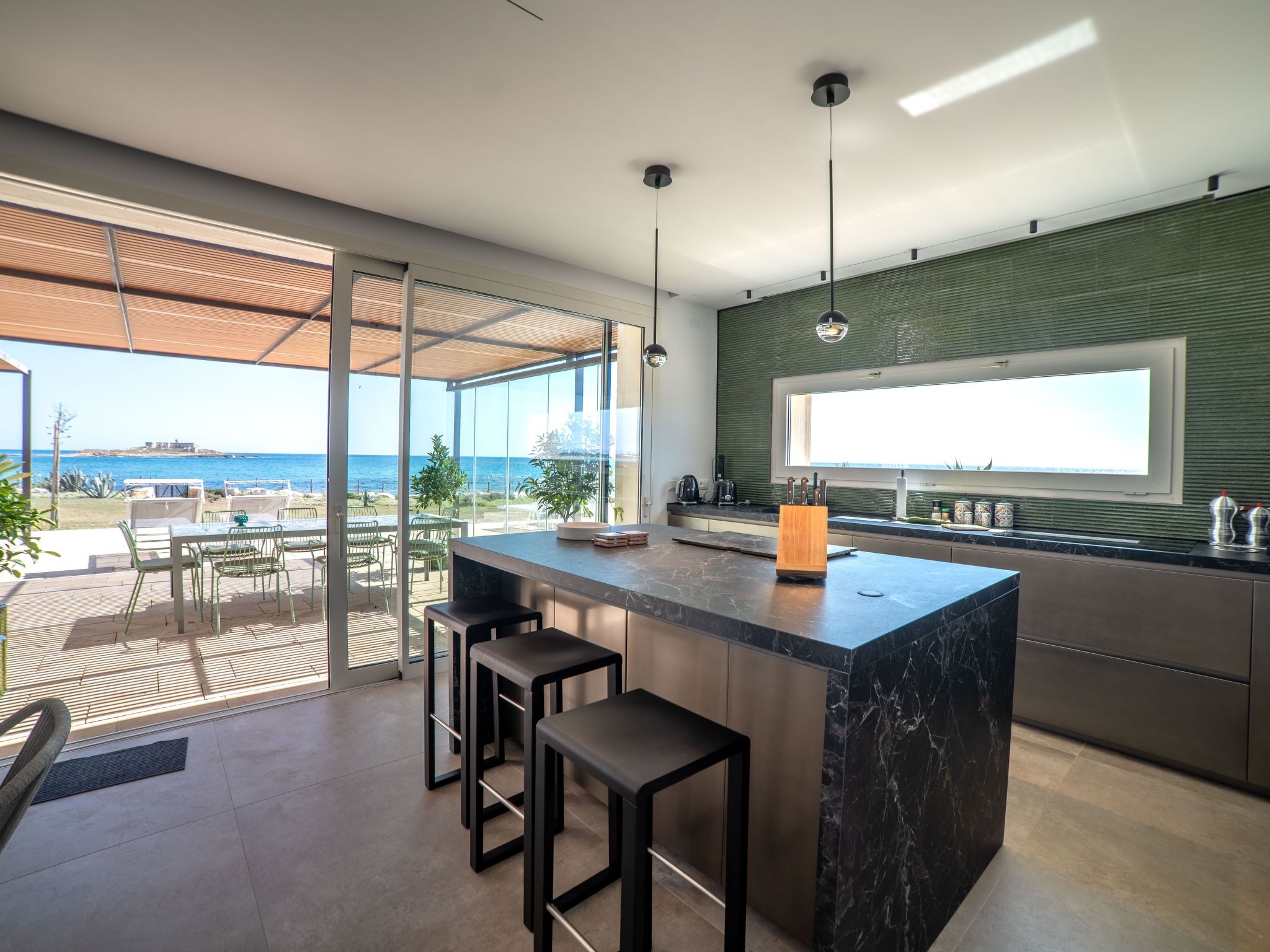 Europas südlichstes Luxusdomizil am Meer-Binnen