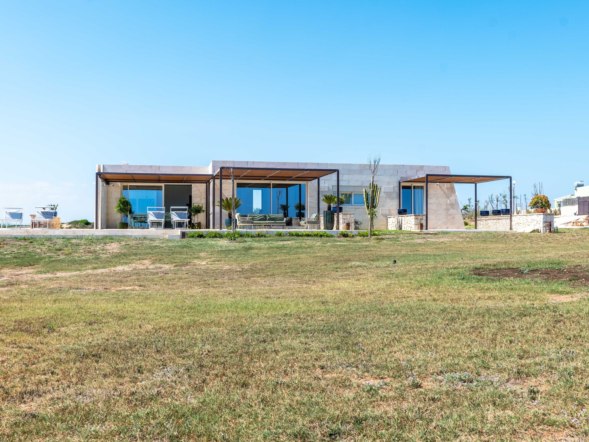 Europas südlichstes Luxusdomizil am Meer-Binnen