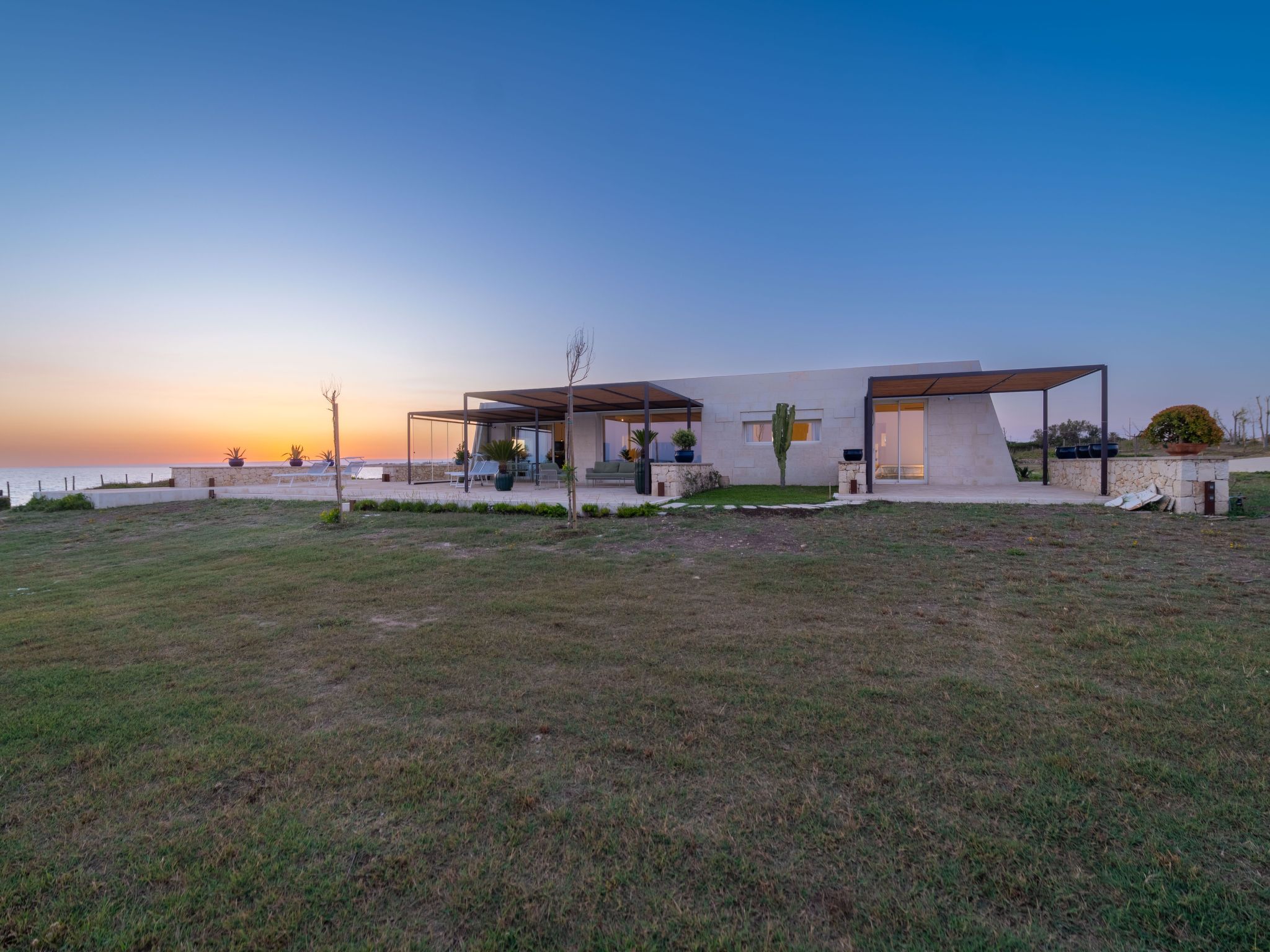 Europas südlichstes Luxusdomizil am Meer-Binnen