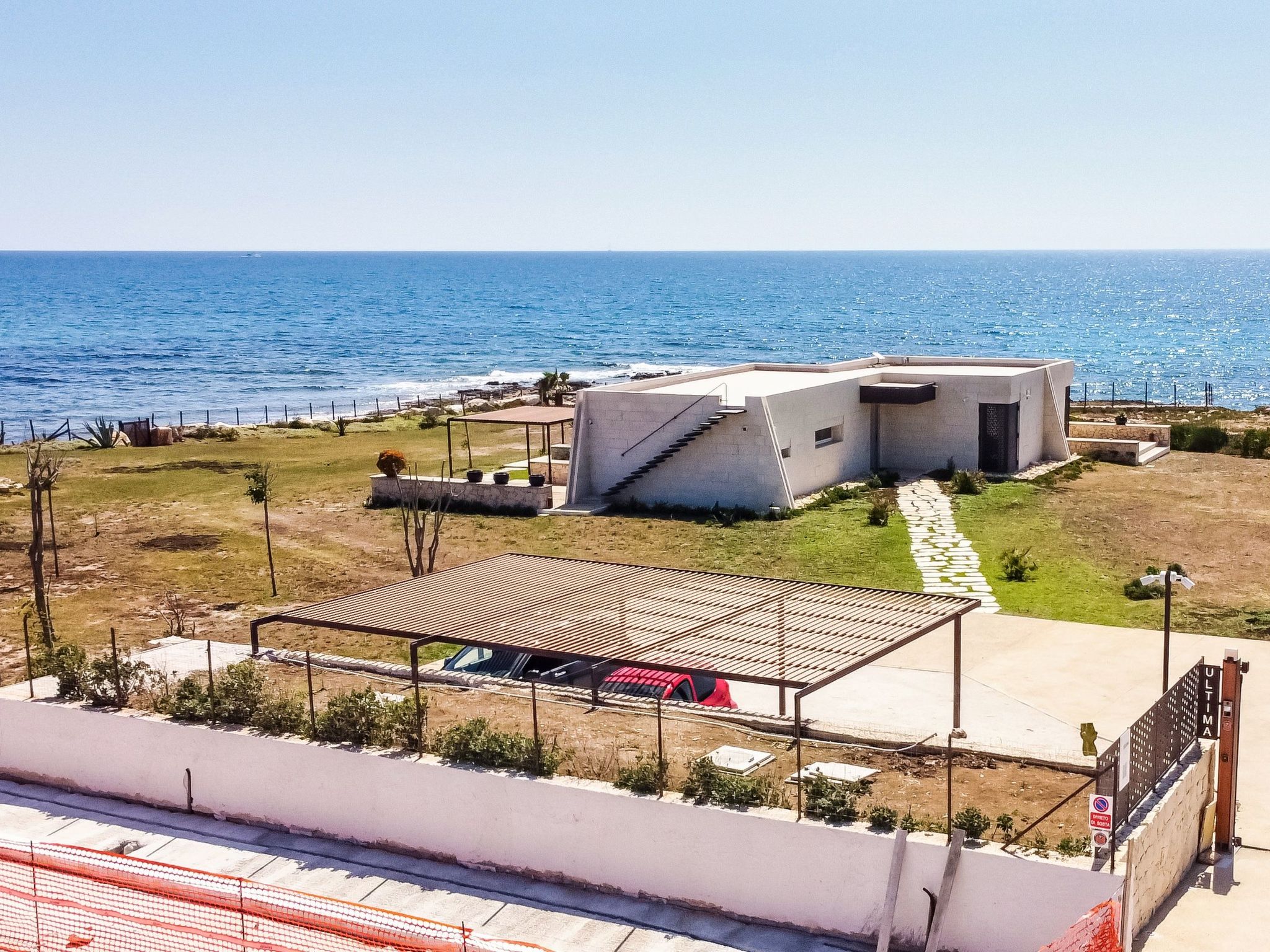 Europas südlichstes Luxusdomizil am Meer-Binnen